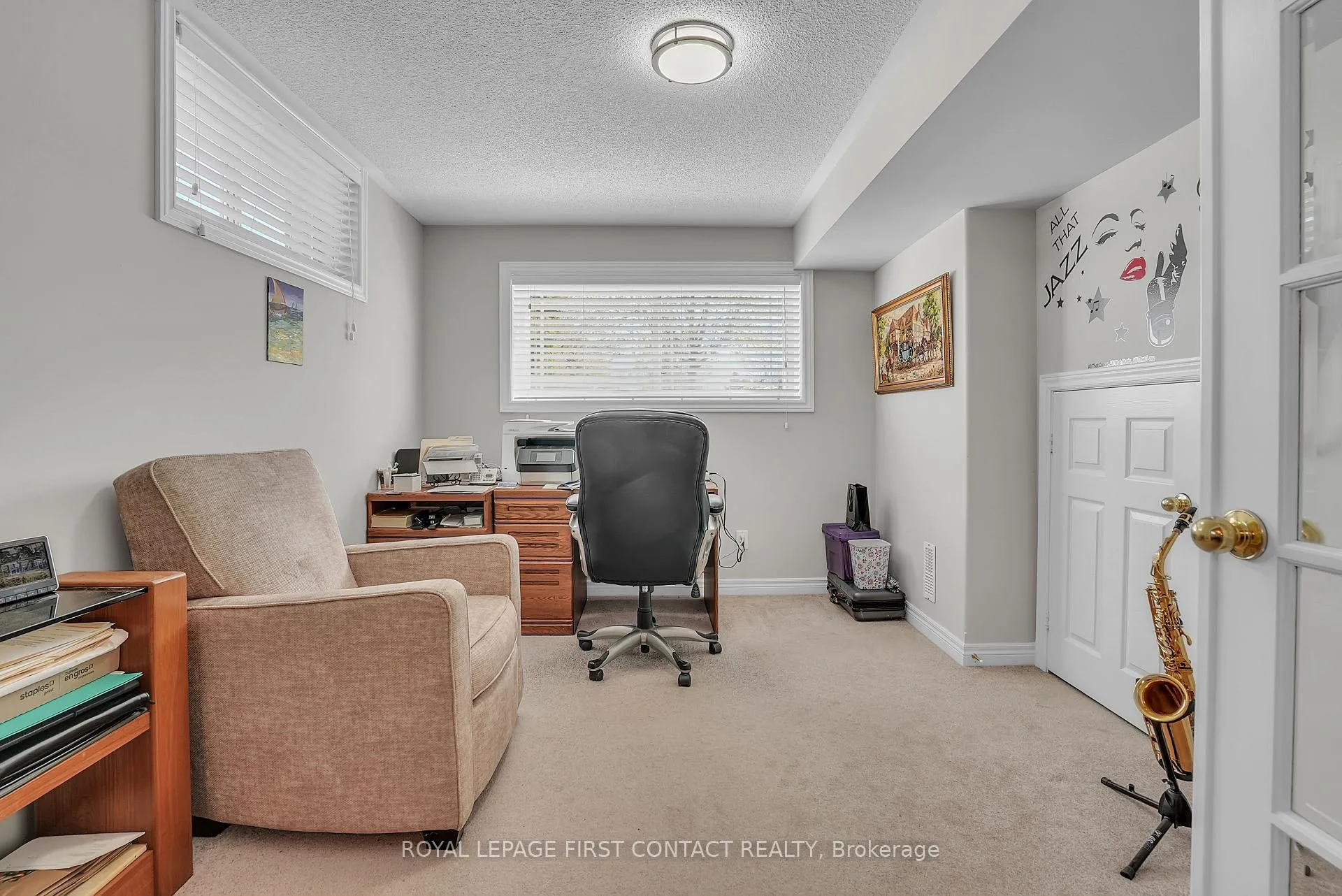 Photo 31 of 163 Emms Drive, Barrie, Holly — HOMEH