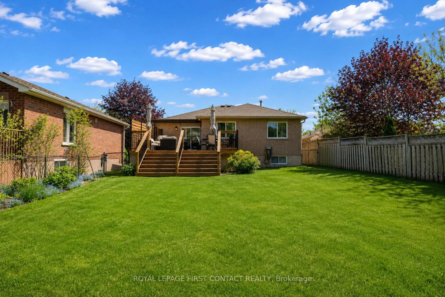 Photo 38 of 163 Emms Drive, Barrie, Holly — HOMEH