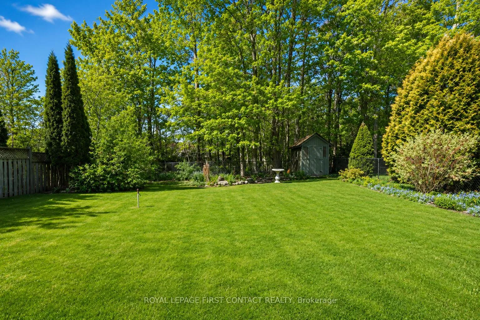 Photo 39 of 163 Emms Drive, Barrie, Holly — HOMEH