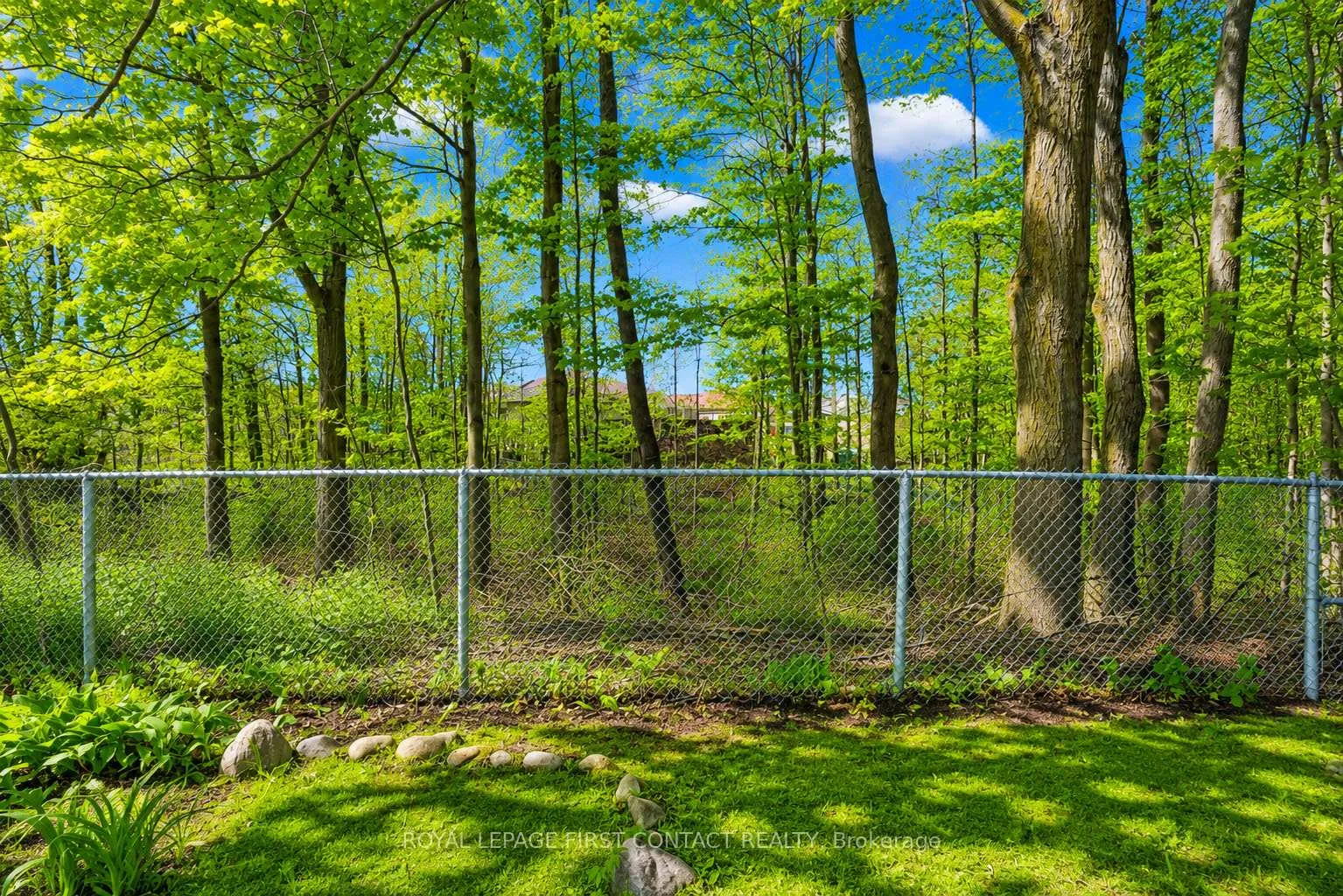 Photo 43 of 163 Emms Drive, Barrie, Holly — HOMEH