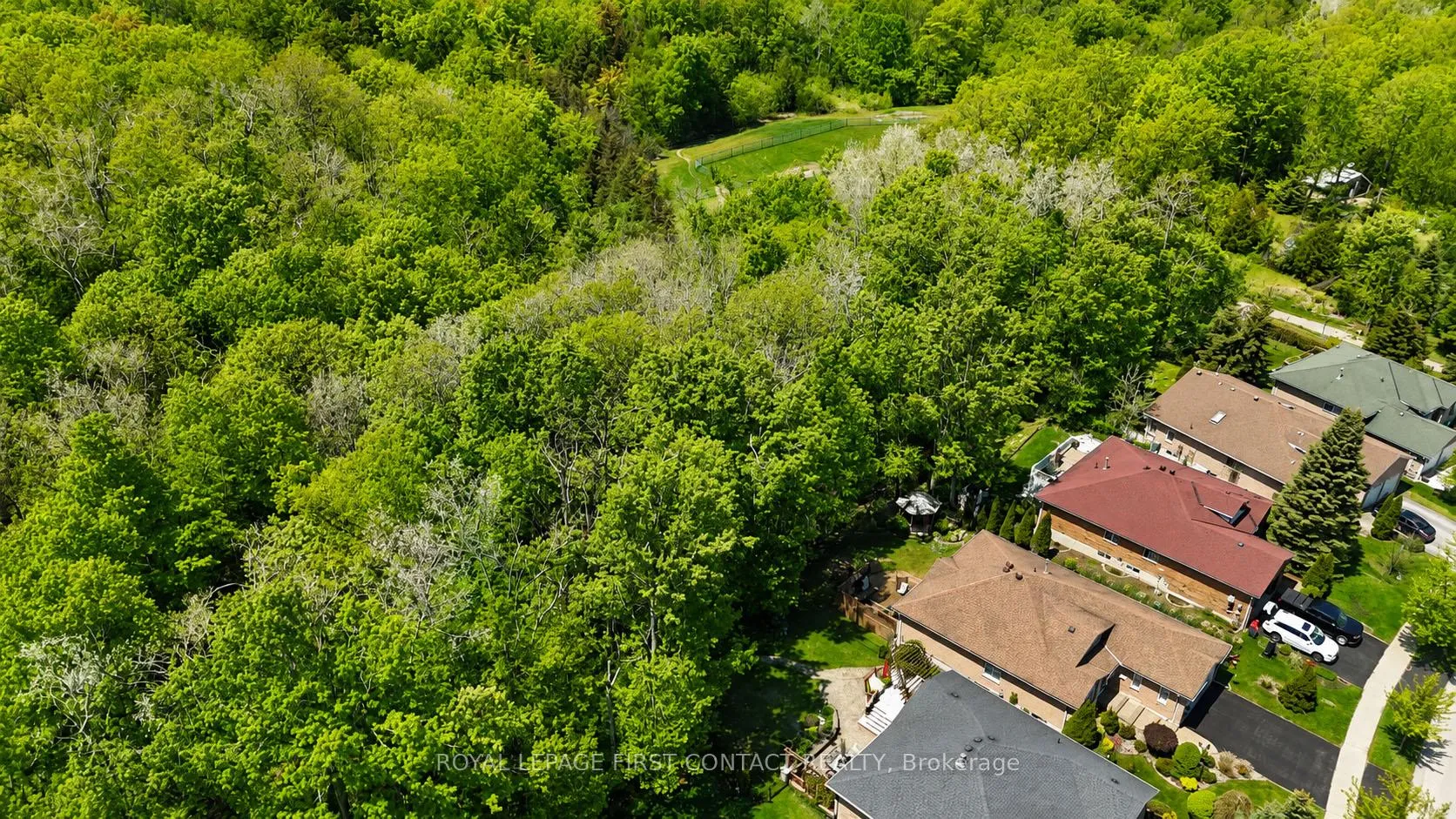 Photo 44 of 163 Emms Drive, Barrie, Holly — HOMEH
