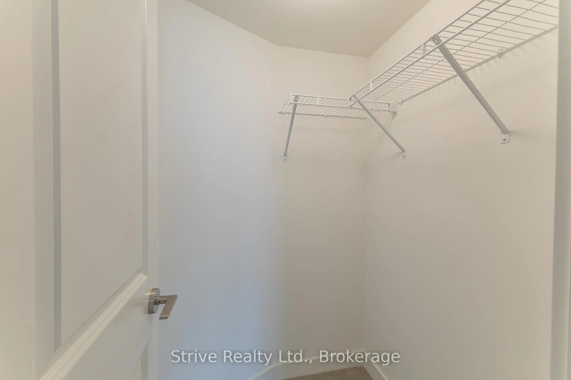 Photo 6 of Unit 1908, 1010 Sandy Beach Road, Pickering, Bay Ridges — HOMEH