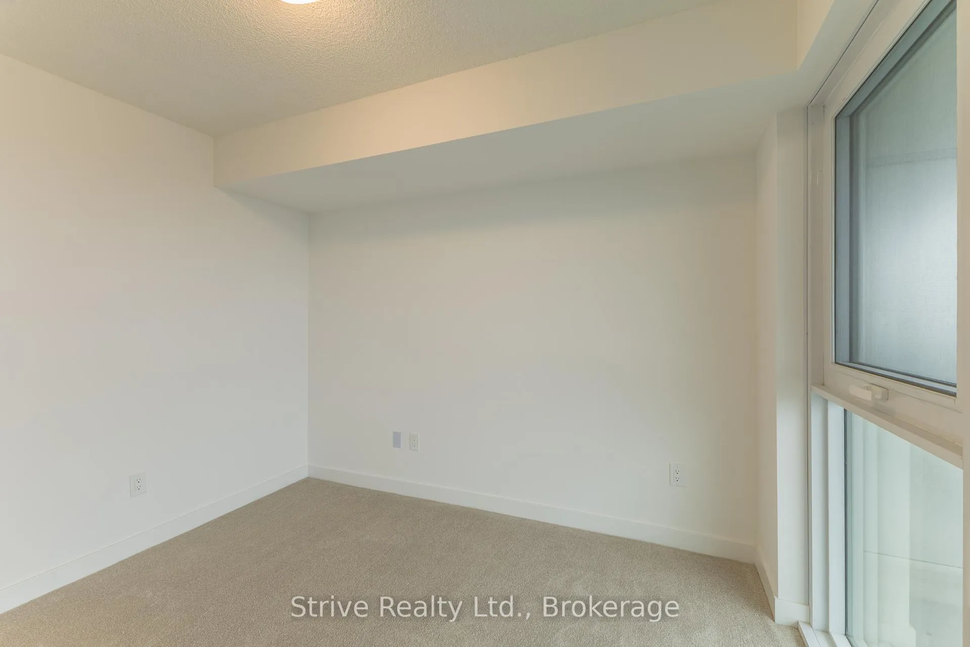 Photo 7 of Unit 1908, 1010 Sandy Beach Road, Pickering, Bay Ridges — HOMEH