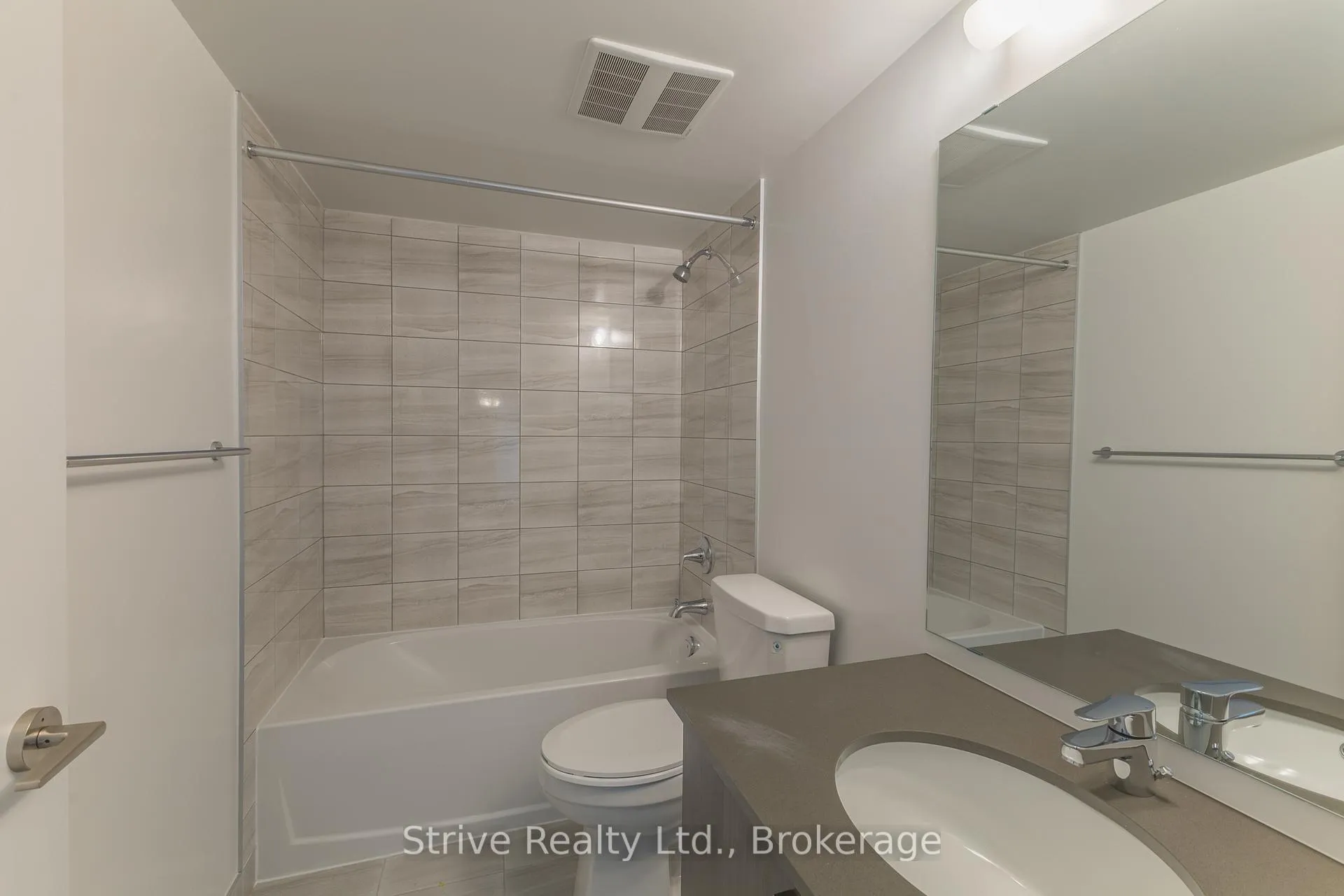 Photo 17 of Unit 1908, 1010 Sandy Beach Road, Pickering, Bay Ridges — HOMEH