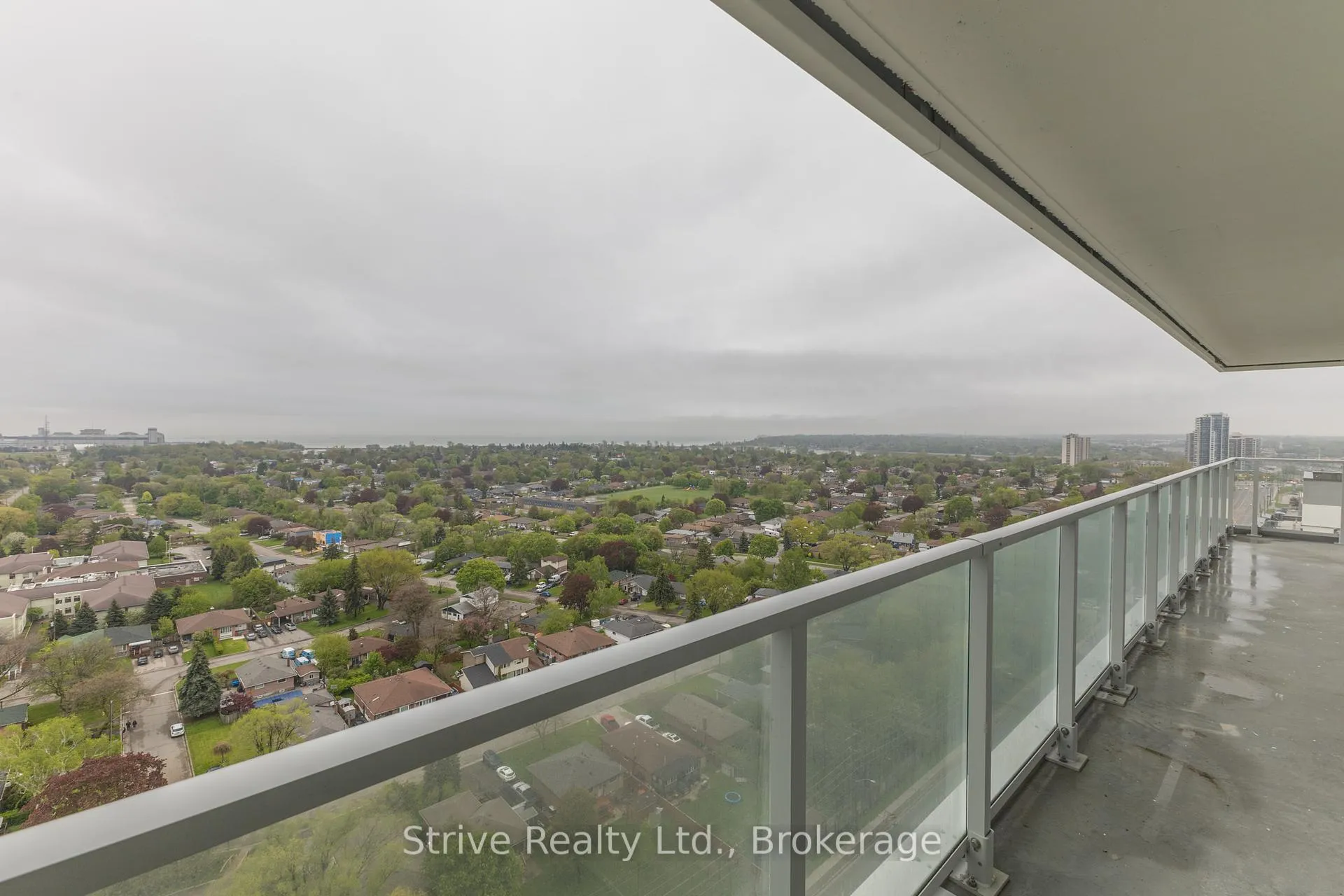 Photo 24 of Unit 1908, 1010 Sandy Beach Road, Pickering, Bay Ridges — HOMEH