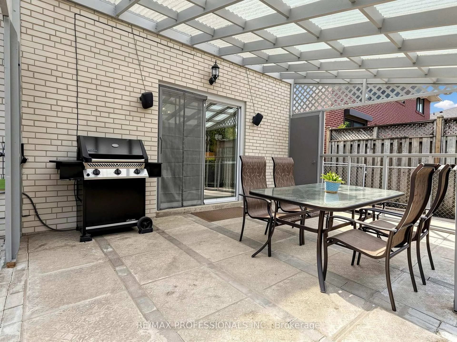 Photo 28 of 14 Widdicombe Hill, Etobicoke, Willowridge-Martingrove-Richview — HOMEH