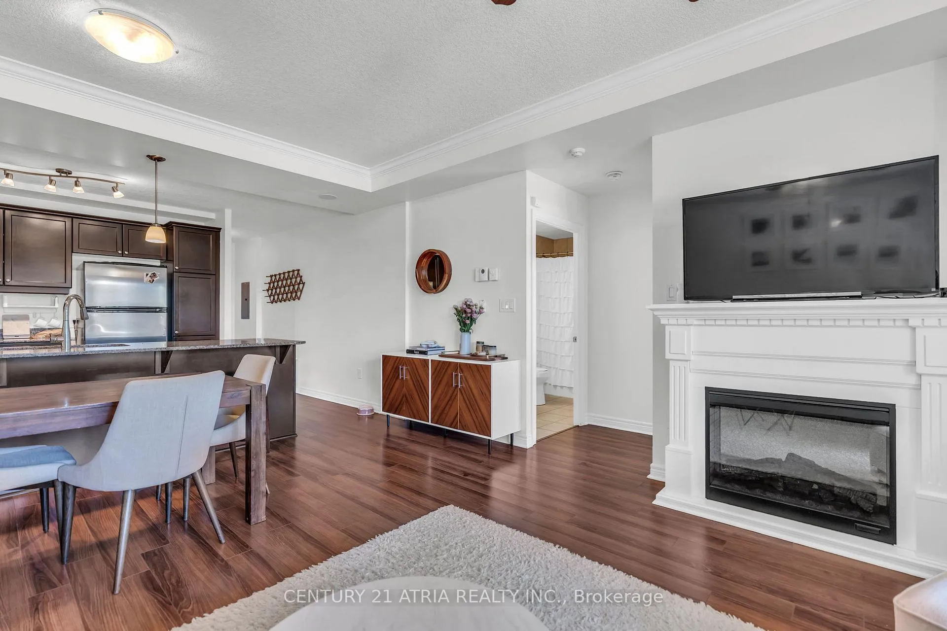 Photo 4 of Unit 101, 1030 Coronation Drive, London, North I — HOMEH