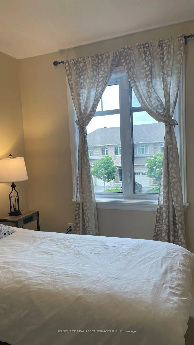 Photo 22 of 27 Torbec Avenue, Ottawa, Kanata - Kanata Lakes/Heritage Hills — HOMEH