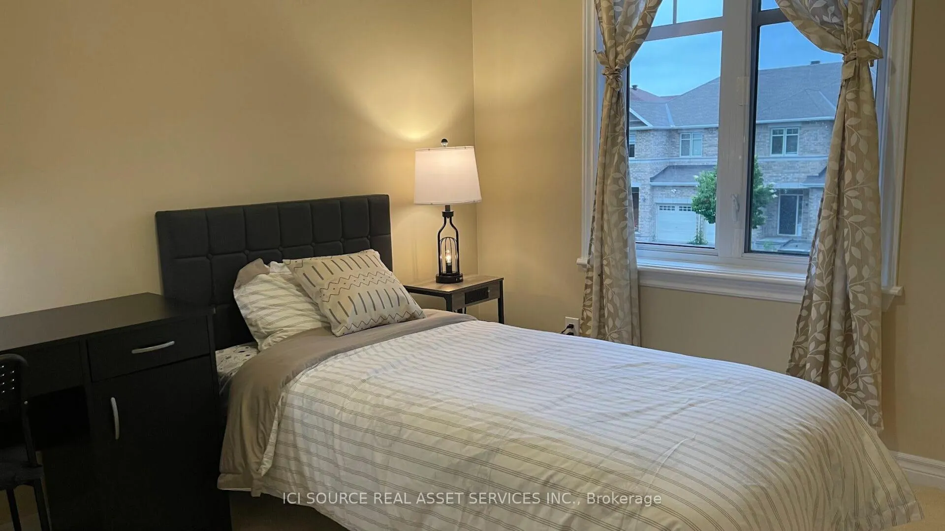 Photo 32 of 27 Torbec Avenue, Ottawa, Kanata - Kanata Lakes/Heritage Hills — HOMEH