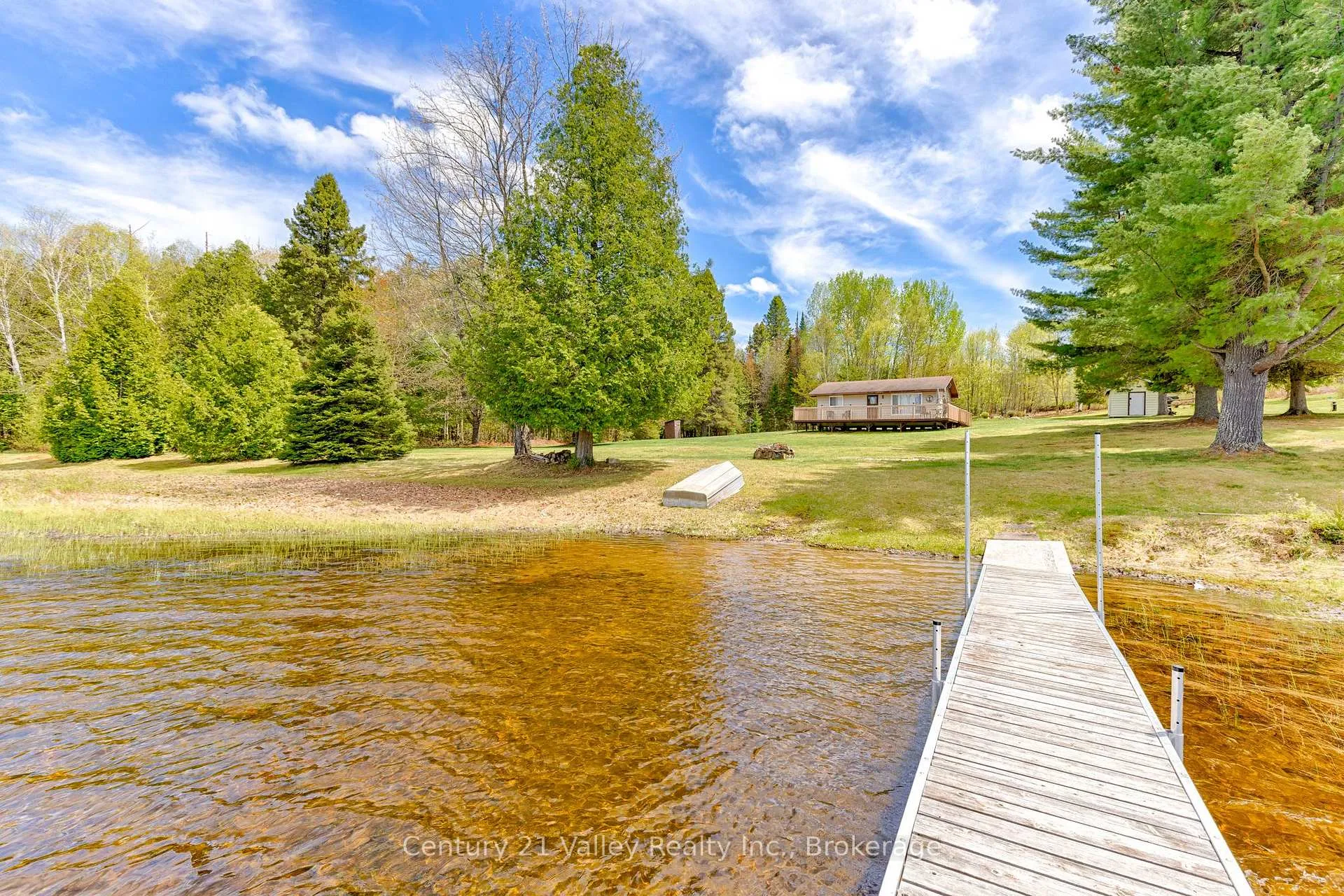 Front of 89A Lake Lapinskie Lane
