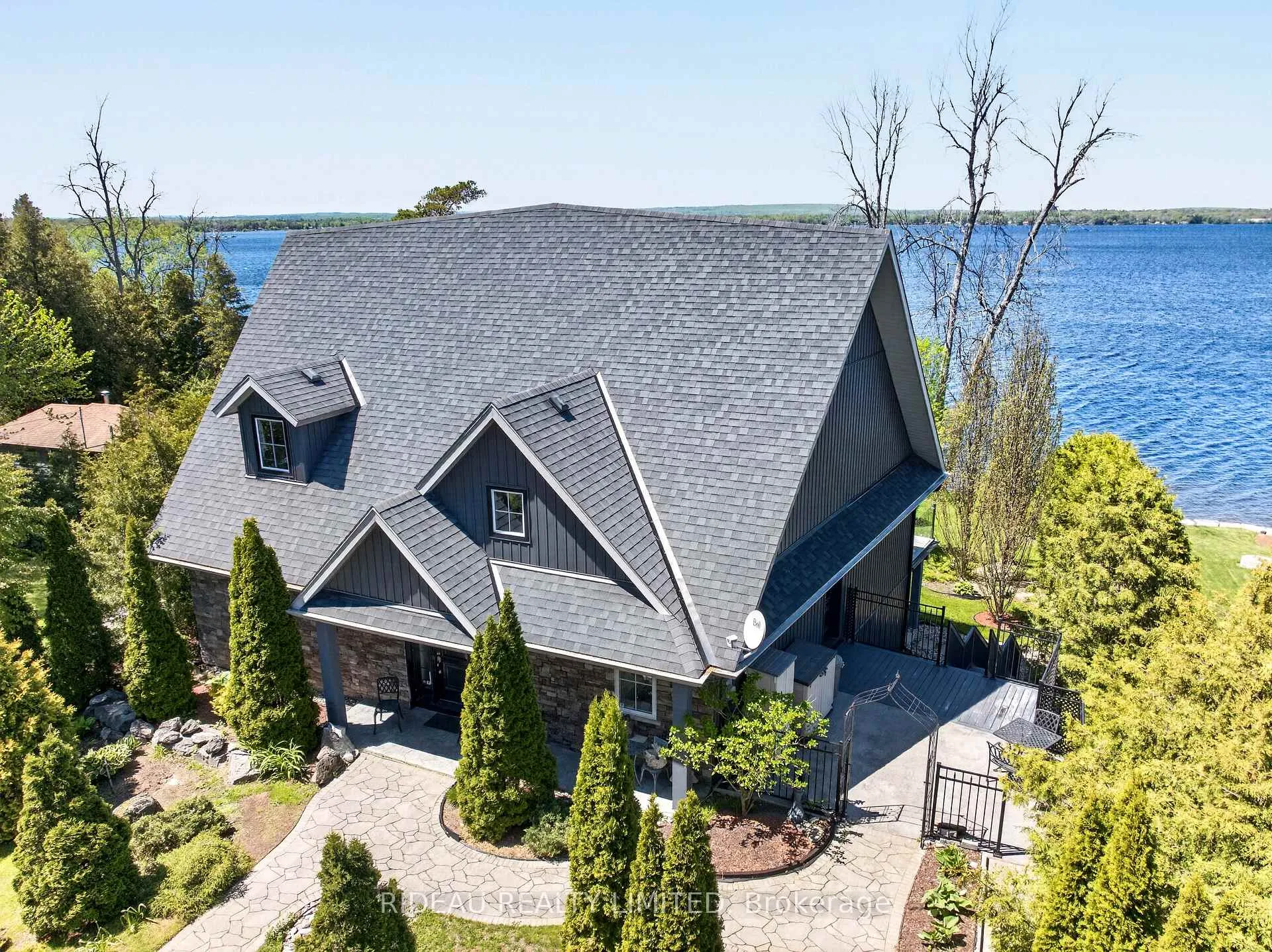 Photo 4 of 3592 County 3 Road, Prince Edward County, Ameliasburg Ward — HOMEH