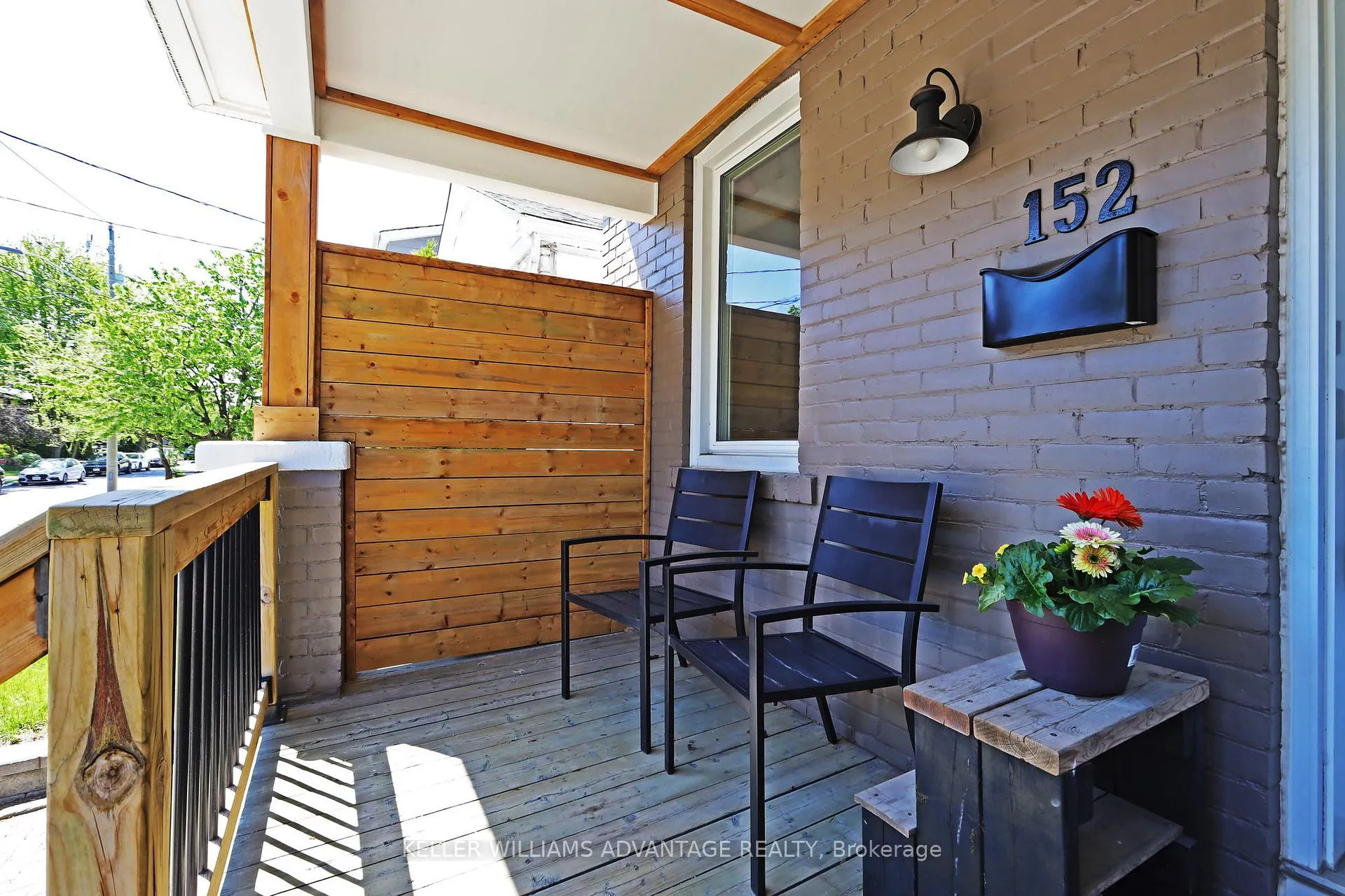 Photo 2 of 152 King Edward Avenue, Toronto, Woodbine-Lumsden — HOMEH