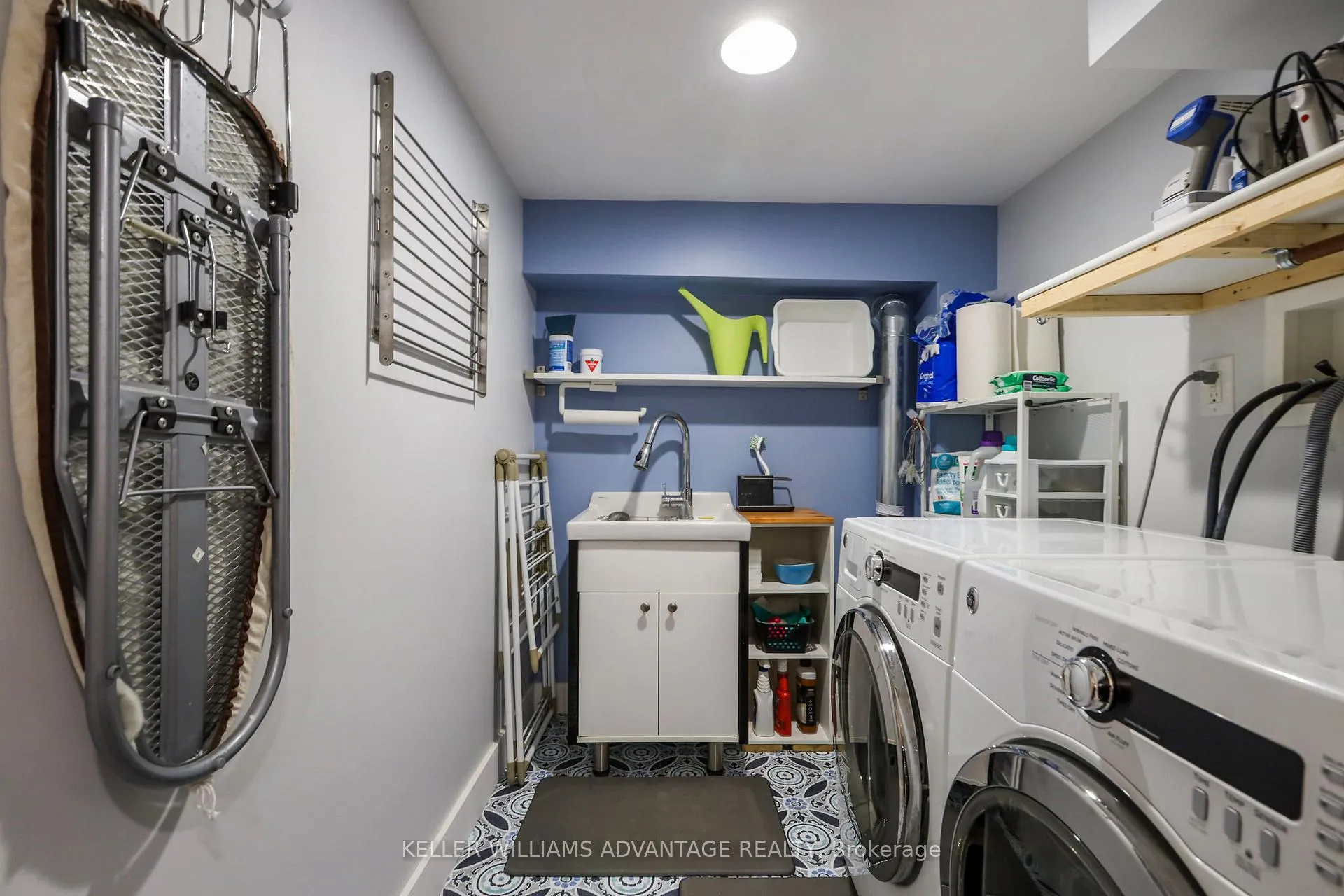 Photo 27 of 152 King Edward Avenue, Toronto, Woodbine-Lumsden — HOMEH