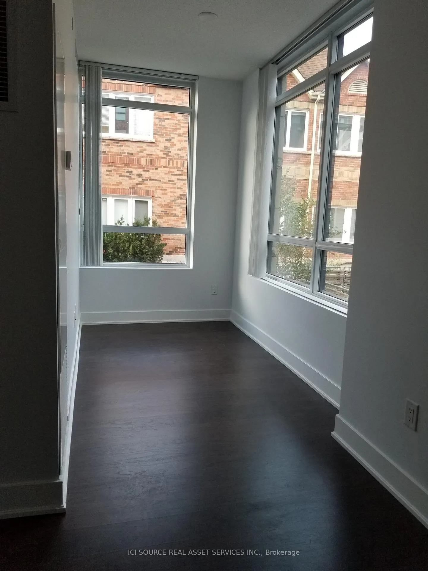 Photo 1 of Unit 210, 7608 Yonge Street, Vaughan, Crestwood-Springfarm-Yorkhill — HOMEH