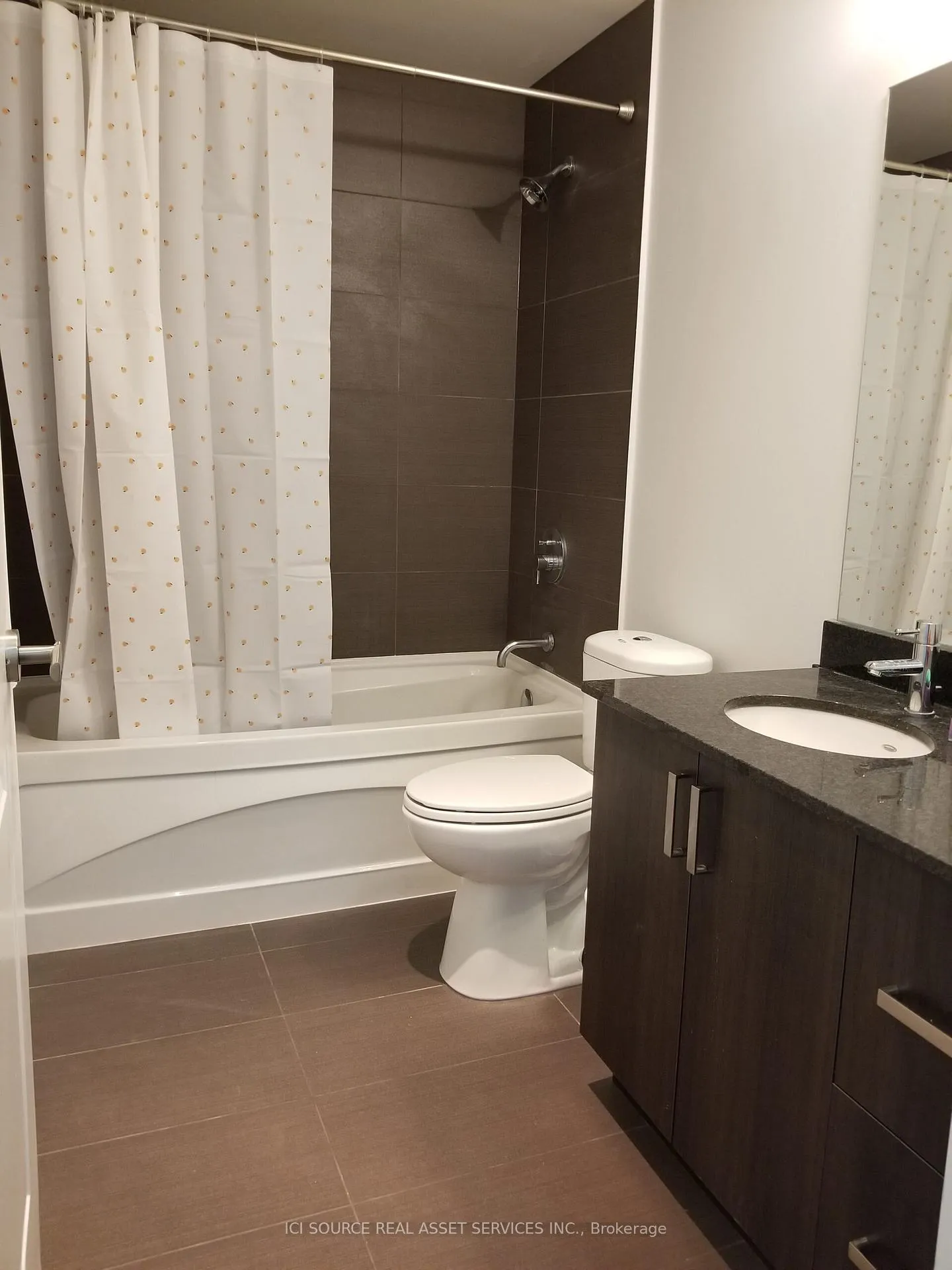 Photo 2 of Unit 210, 7608 Yonge Street, Vaughan, Crestwood-Springfarm-Yorkhill — HOMEH