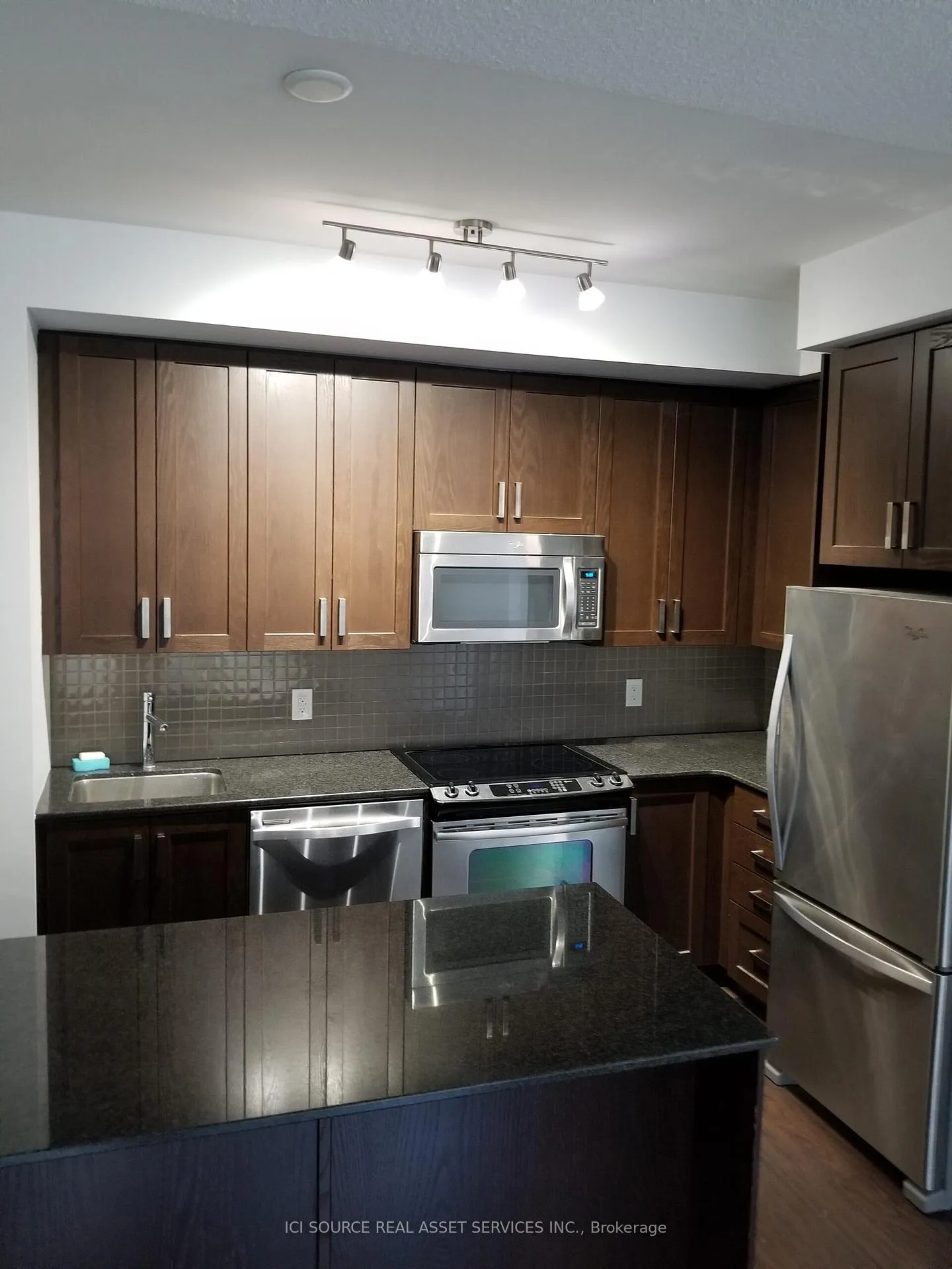 Photo 4 of Unit 210, 7608 Yonge Street, Vaughan, Crestwood-Springfarm-Yorkhill — HOMEH