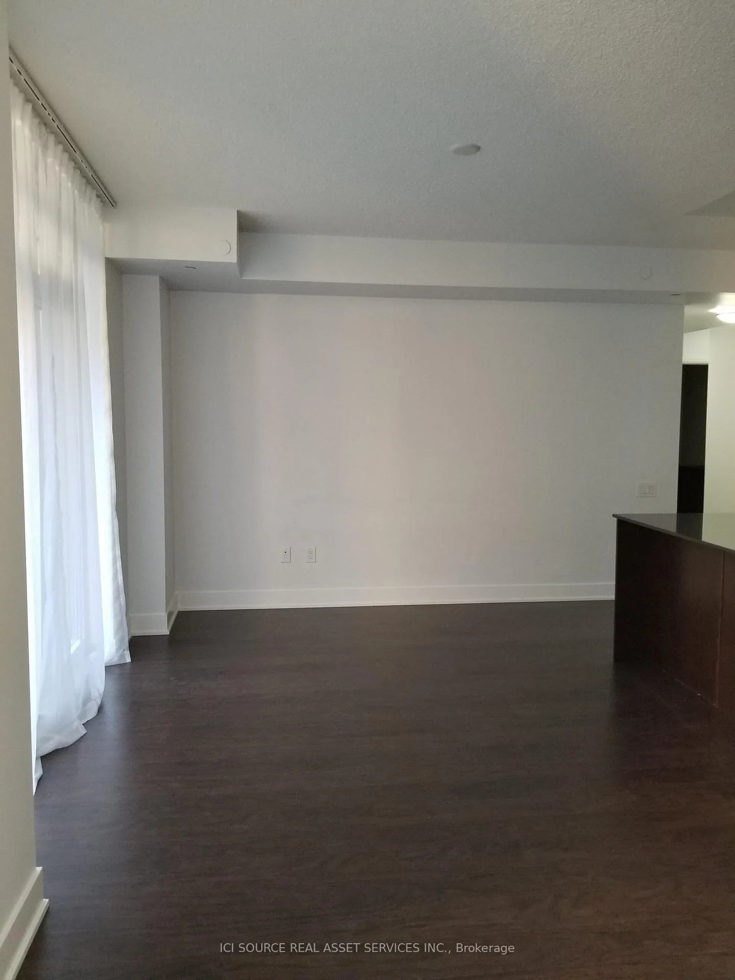 Photo 6 of Unit 210, 7608 Yonge Street, Vaughan, Crestwood-Springfarm-Yorkhill — HOMEH