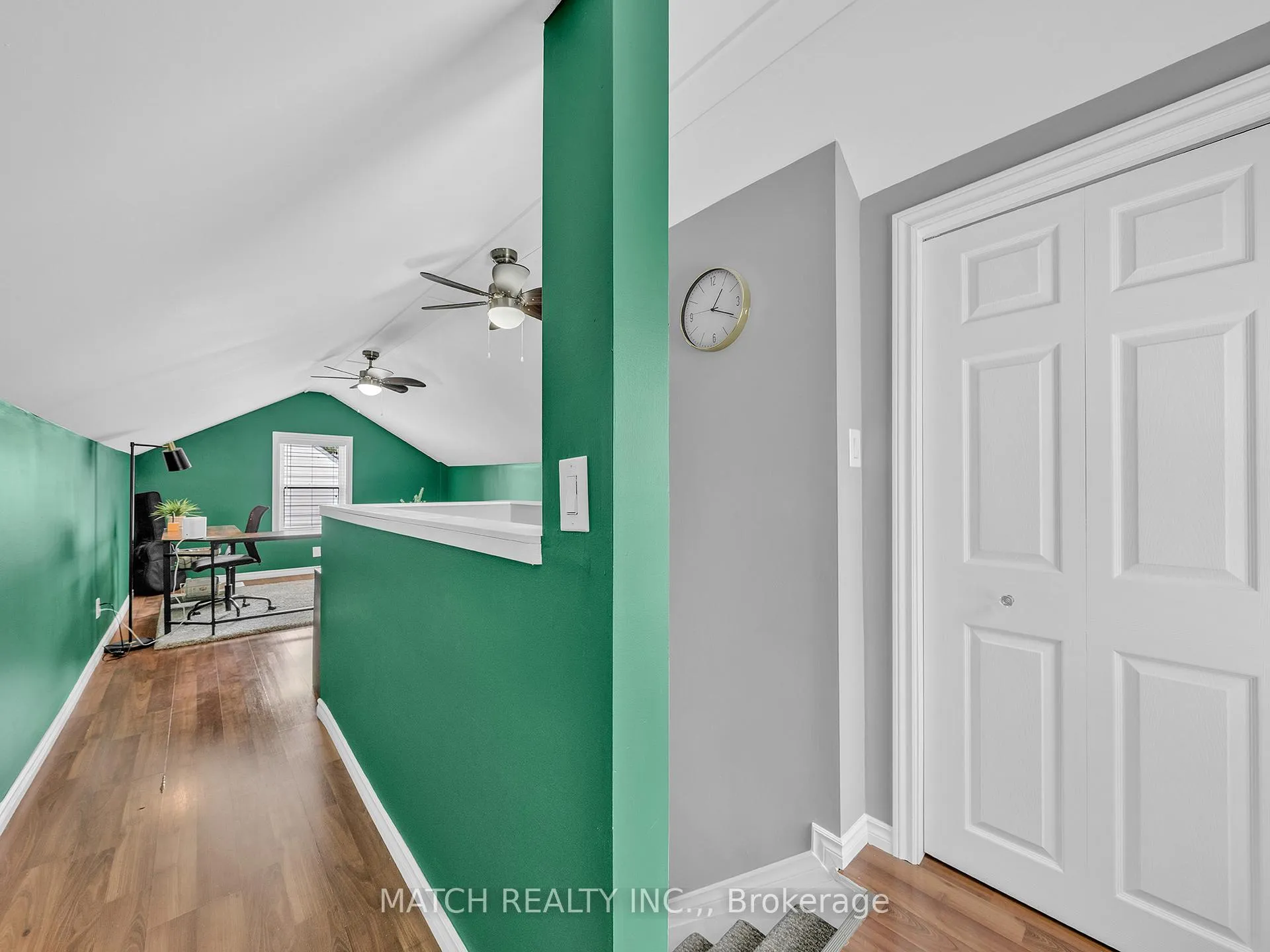 Photo 26 of 911 Homedale Boulevard, Windsor — HOMEH