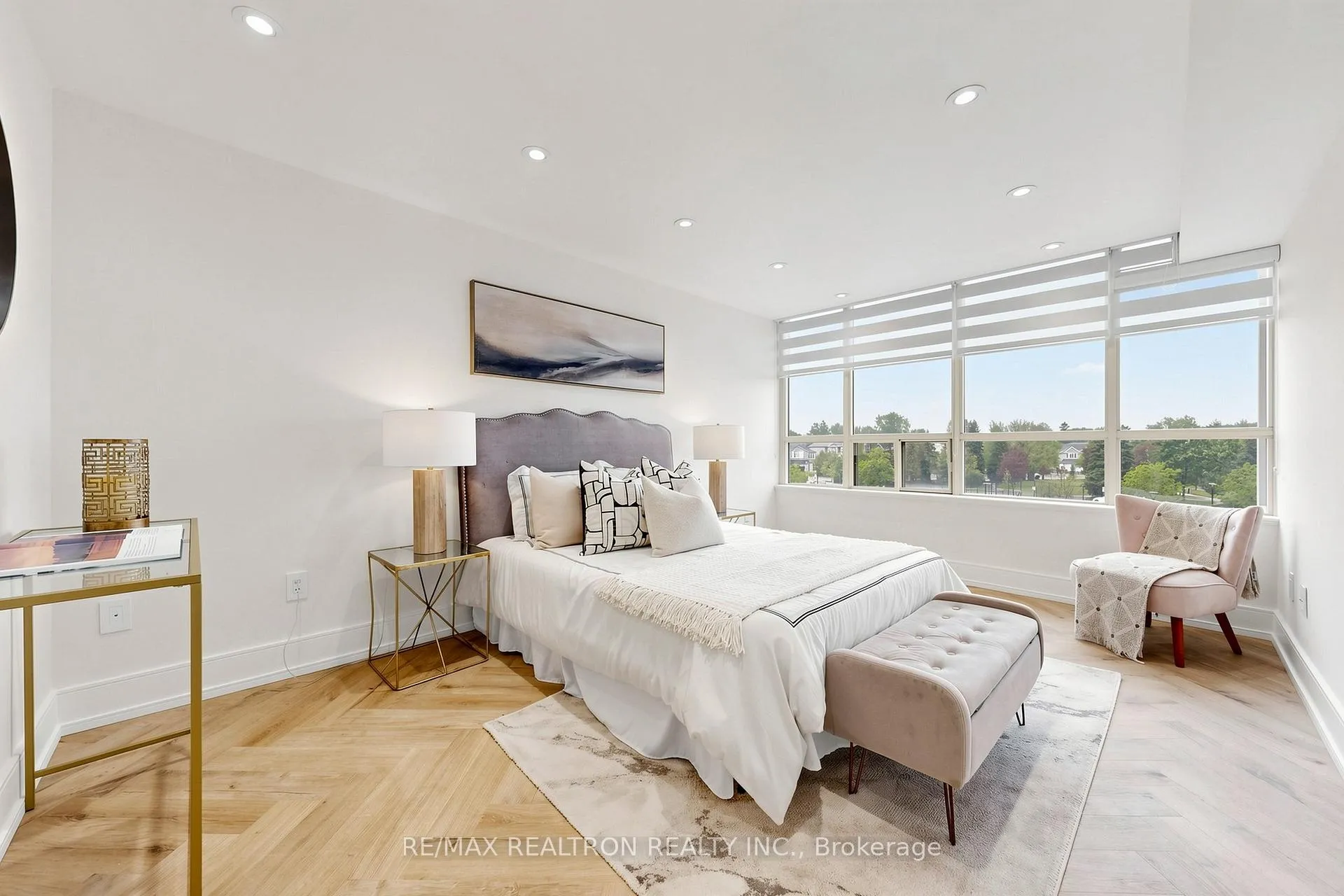 Photo 24 of Unit 308, 7 Townsgate Drive, Vaughan, Crestwood-Springfarm-Yorkhill — HOMEH