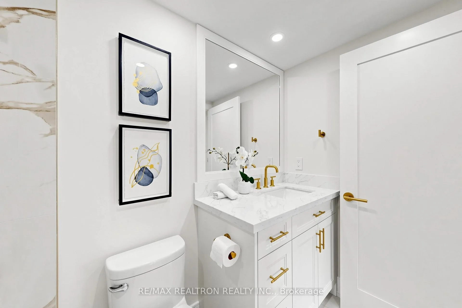 Photo 32 of Unit 308, 7 Townsgate Drive, Vaughan, Crestwood-Springfarm-Yorkhill — HOMEH