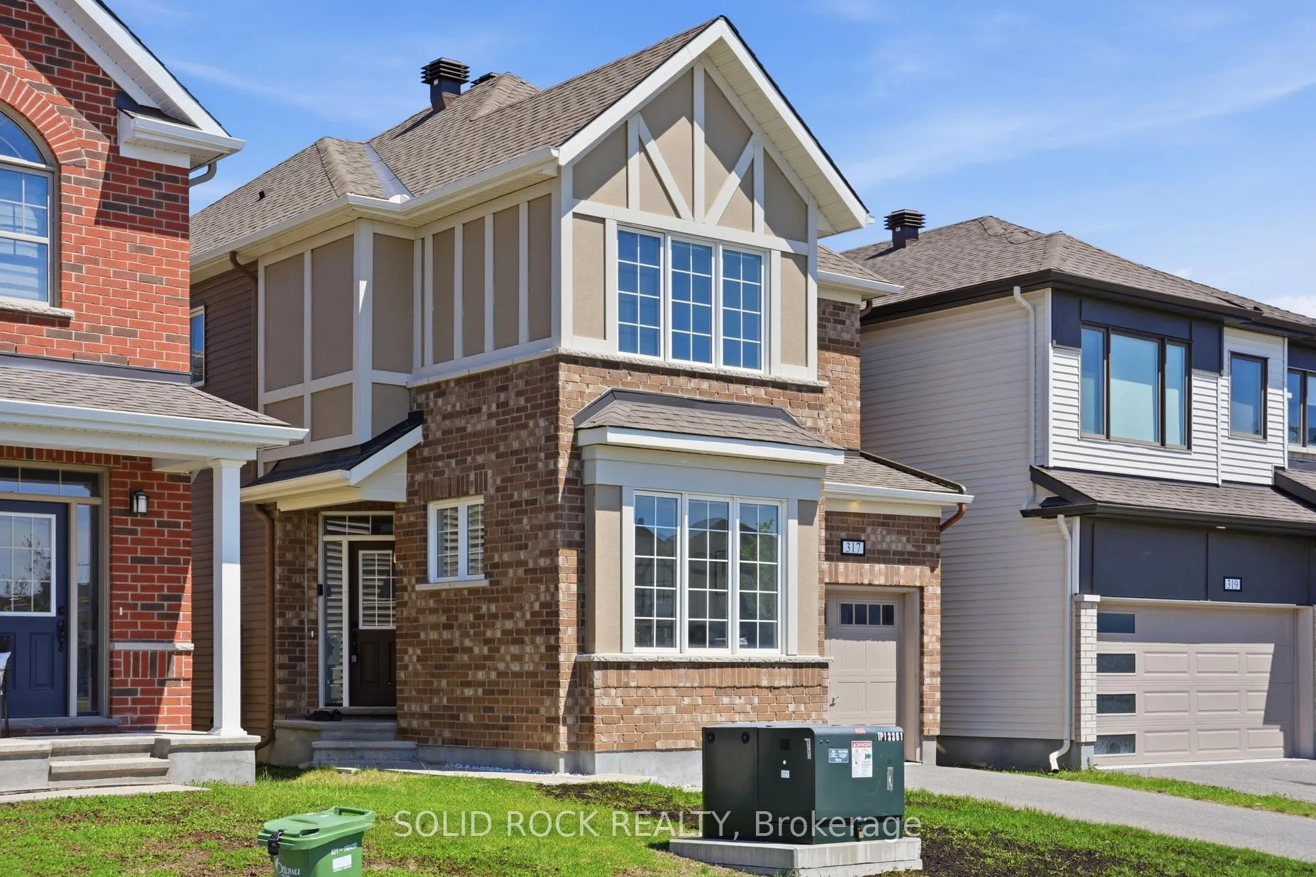 Photo 2 of 317 Proxima Terrace, Ottawa, Barrhaven - Half Moon Bay — HOMEH