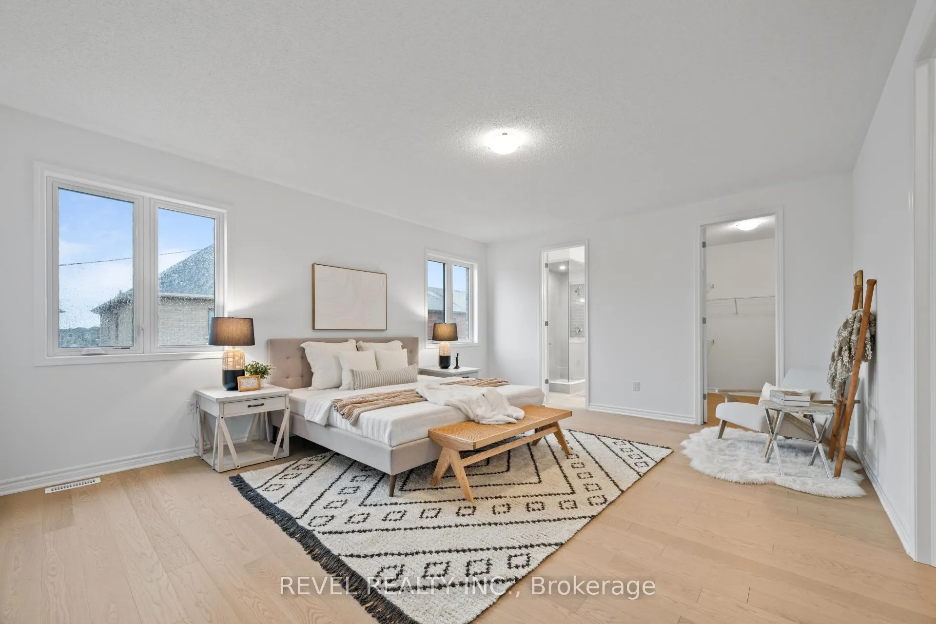 Photo 19 of 1313 Farrell Court, Milton, Bowes — HOMEH