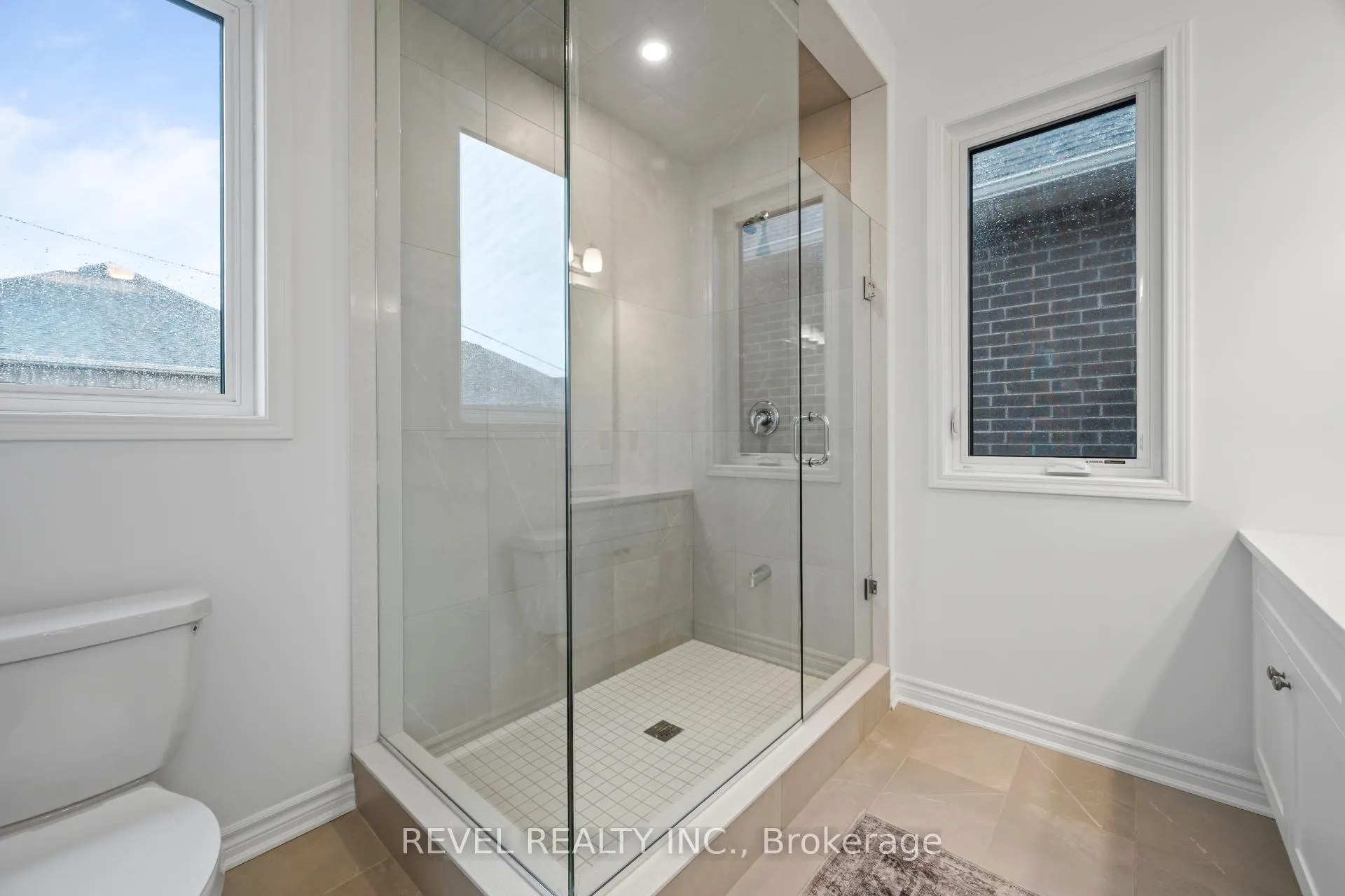 Photo 23 of 1313 Farrell Court, Milton, Bowes — HOMEH