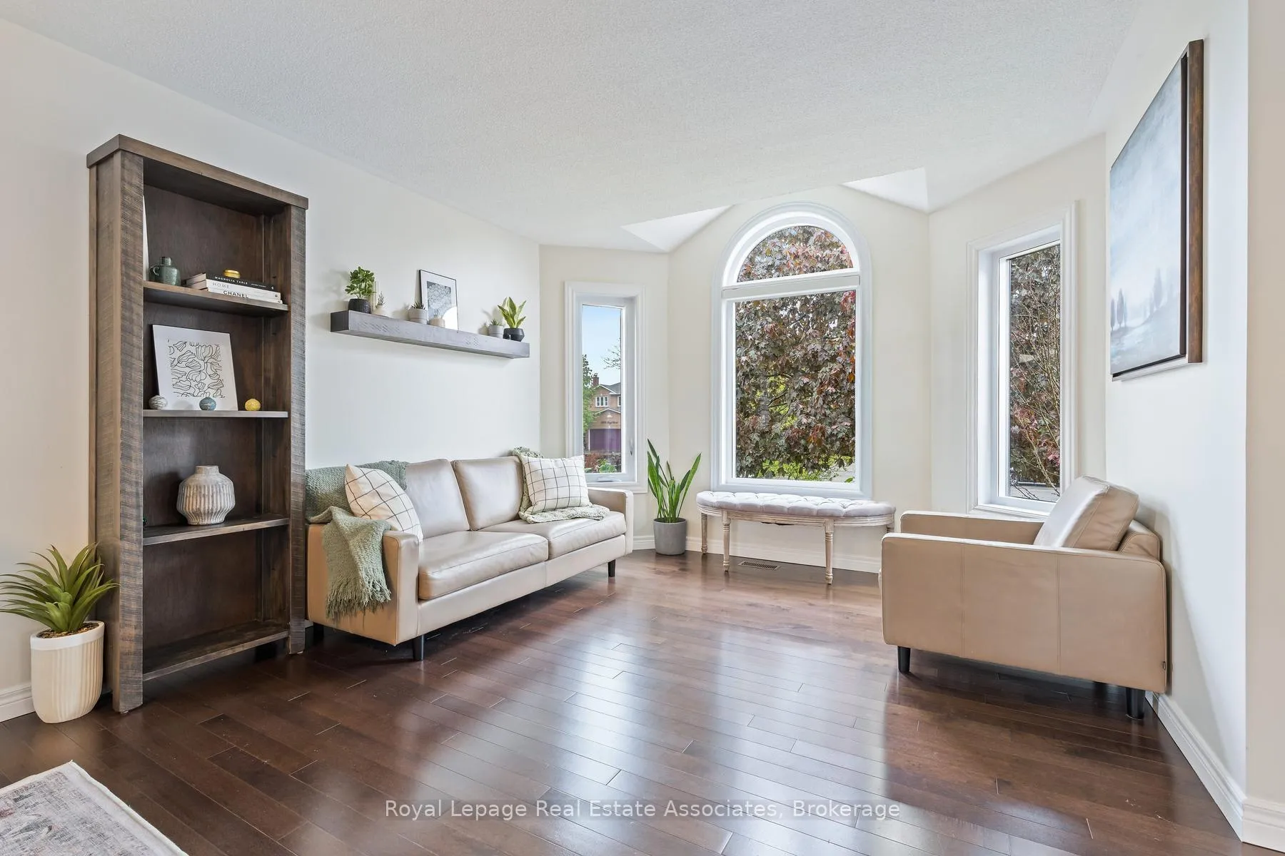 Photo 5 of 15263 Argyll Road, Halton Hills, Georgetown — HOMEH