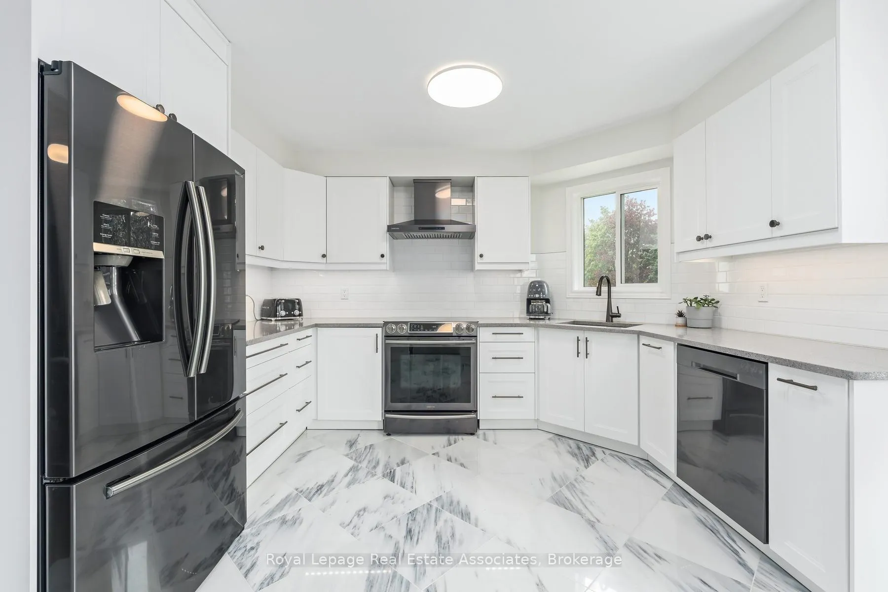 Photo 10 of 15263 Argyll Road, Halton Hills, Georgetown — HOMEH