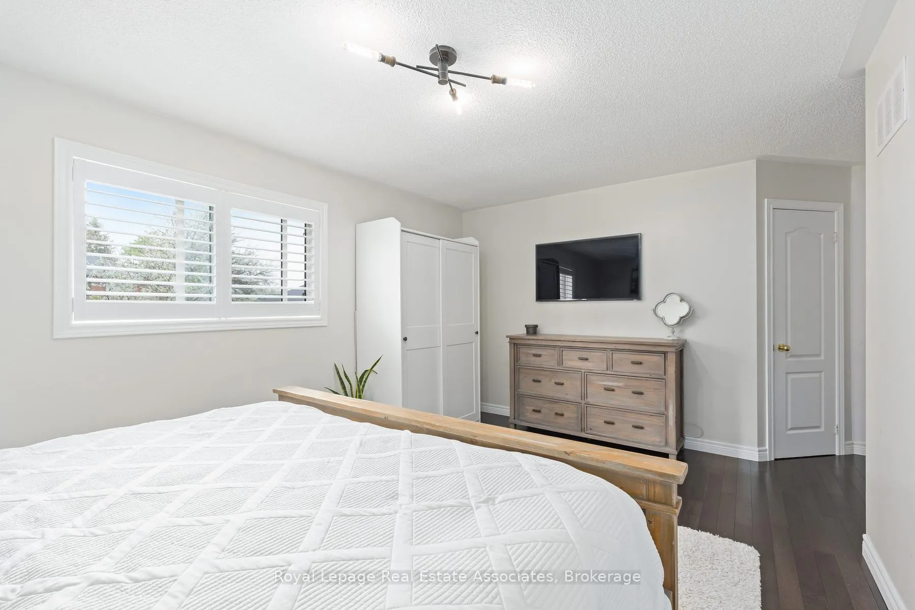 Photo 13 of 15263 Argyll Road, Halton Hills, Georgetown — HOMEH