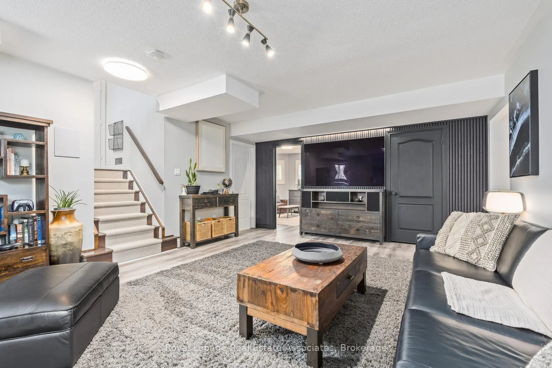 Photo 20 of 15263 Argyll Road, Halton Hills, Georgetown — HOMEH