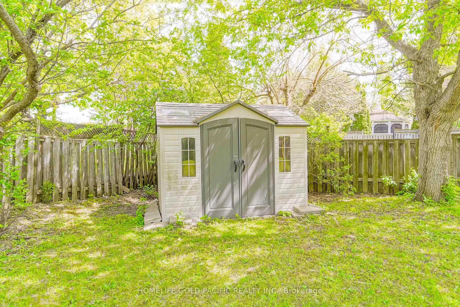 Photo 6 of 44 Ravenhill Crescent, Markham, Milliken Mills East — HOMEH