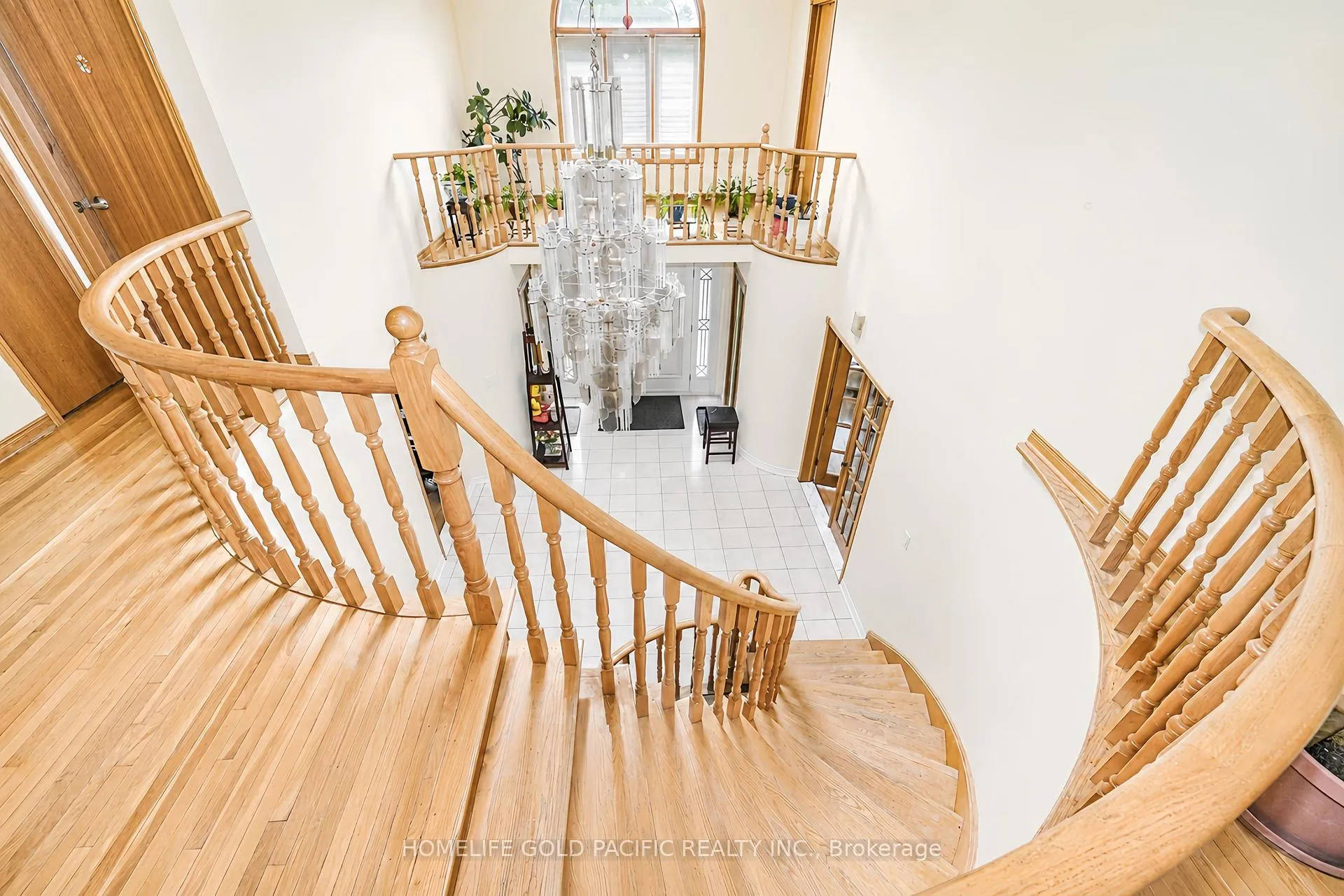 Photo 12 of 44 Ravenhill Crescent, Markham, Milliken Mills East — HOMEH