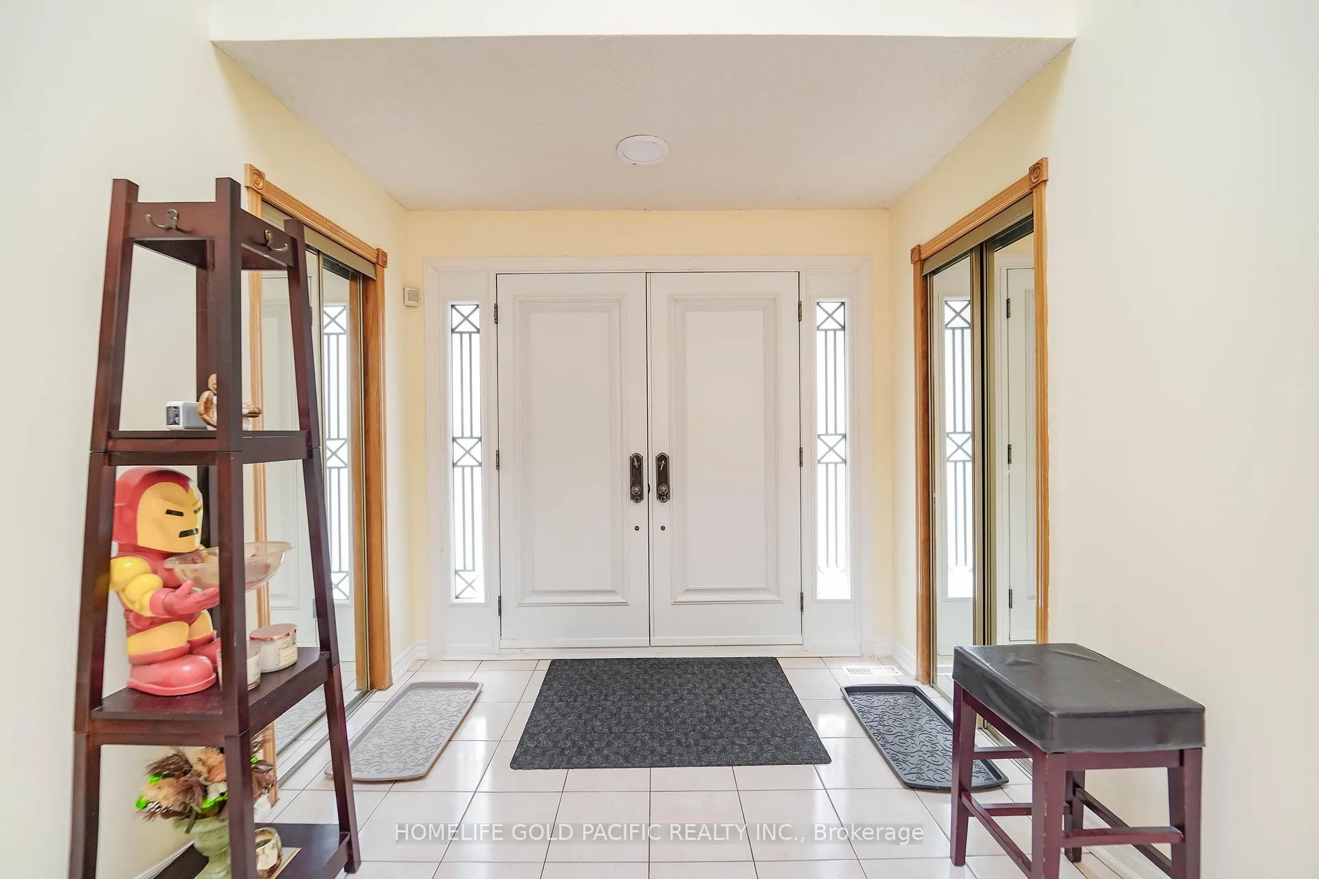 Photo 13 of 44 Ravenhill Crescent, Markham, Milliken Mills East — HOMEH
