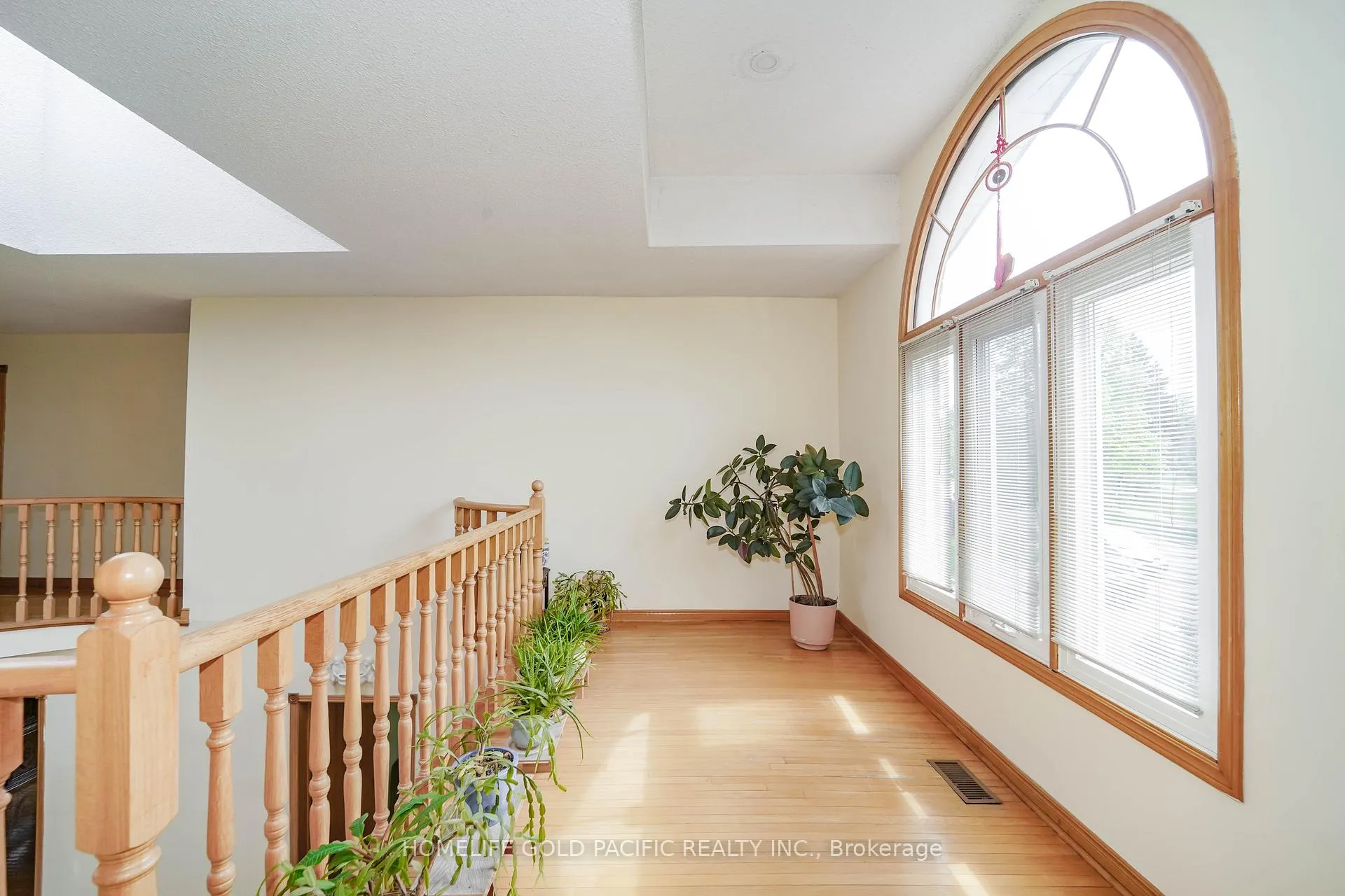 Photo 47 of 44 Ravenhill Crescent, Markham, Milliken Mills East — HOMEH