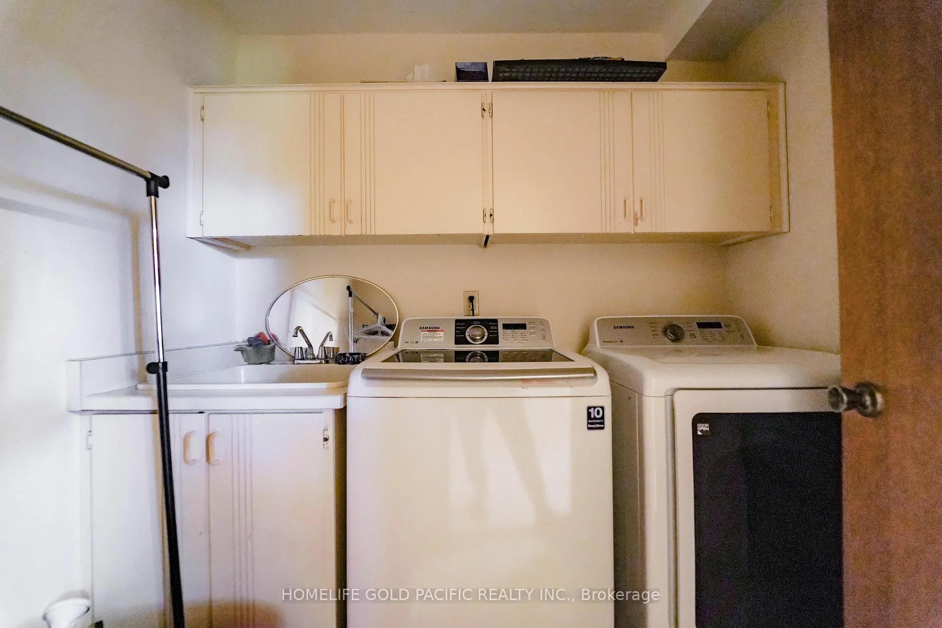 Photo 48 of 44 Ravenhill Crescent, Markham, Milliken Mills East — HOMEH