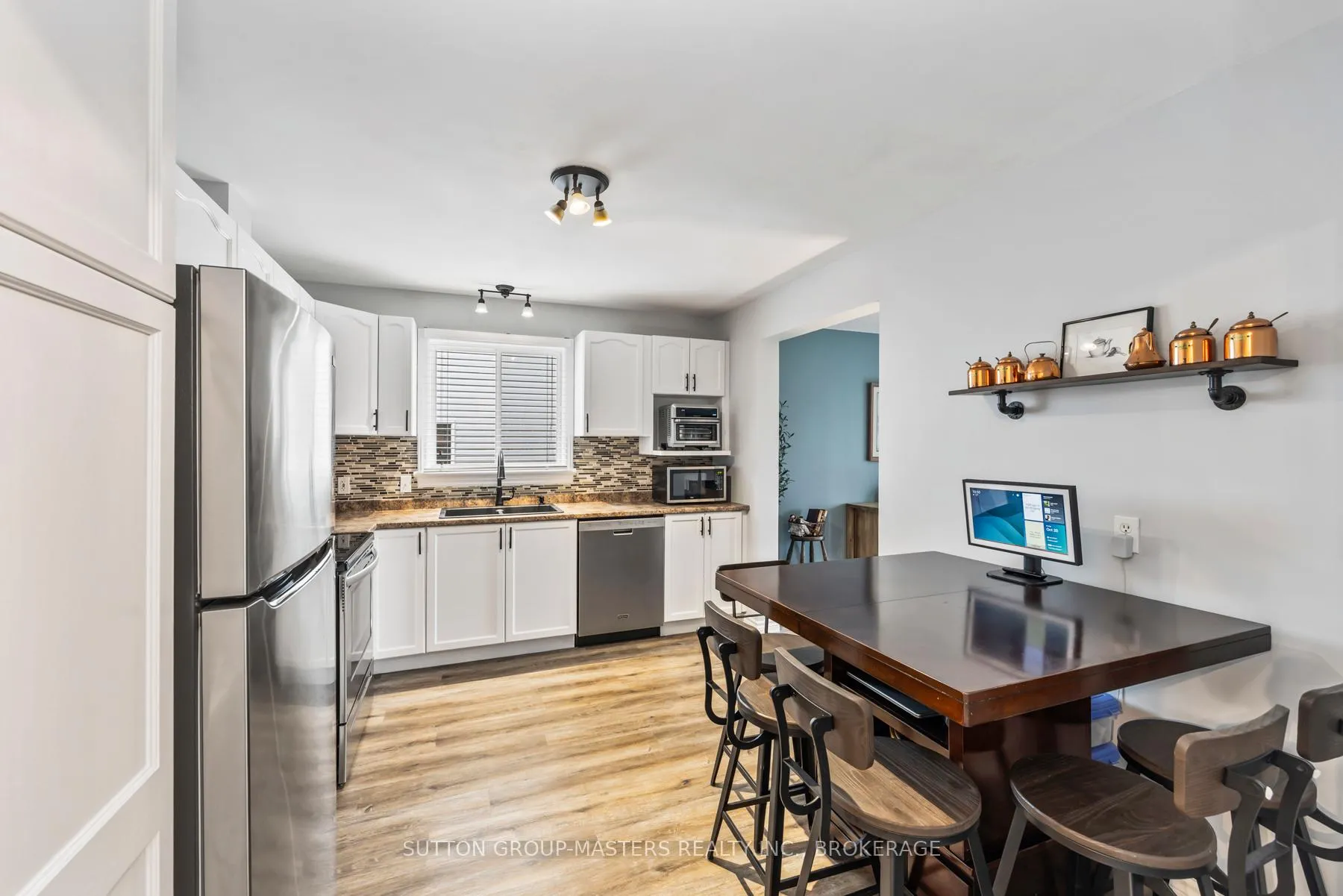 Photo 8 of 42 Clifford Street, Loyalist, Amherstview — HOMEH