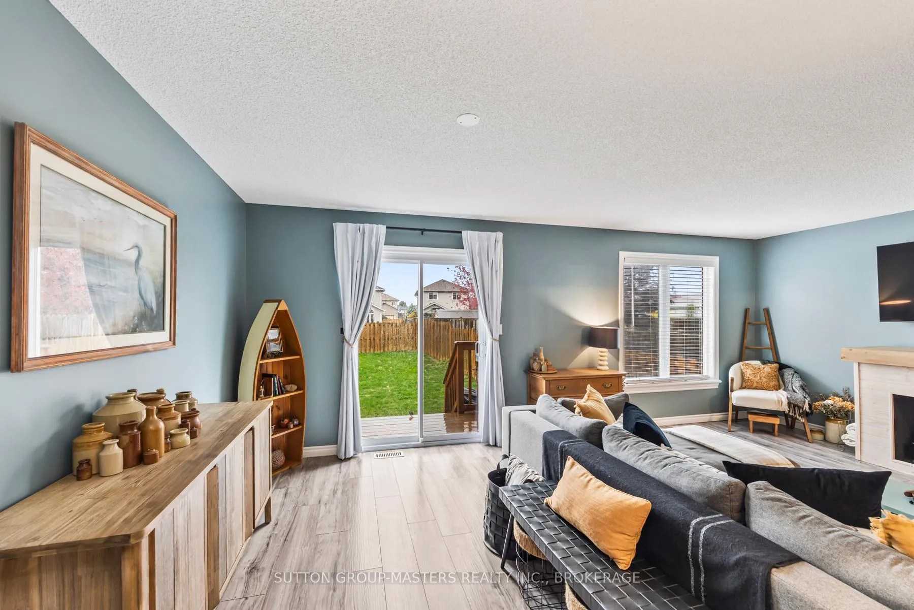 Photo 12 of 42 Clifford Street, Loyalist, Amherstview — HOMEH