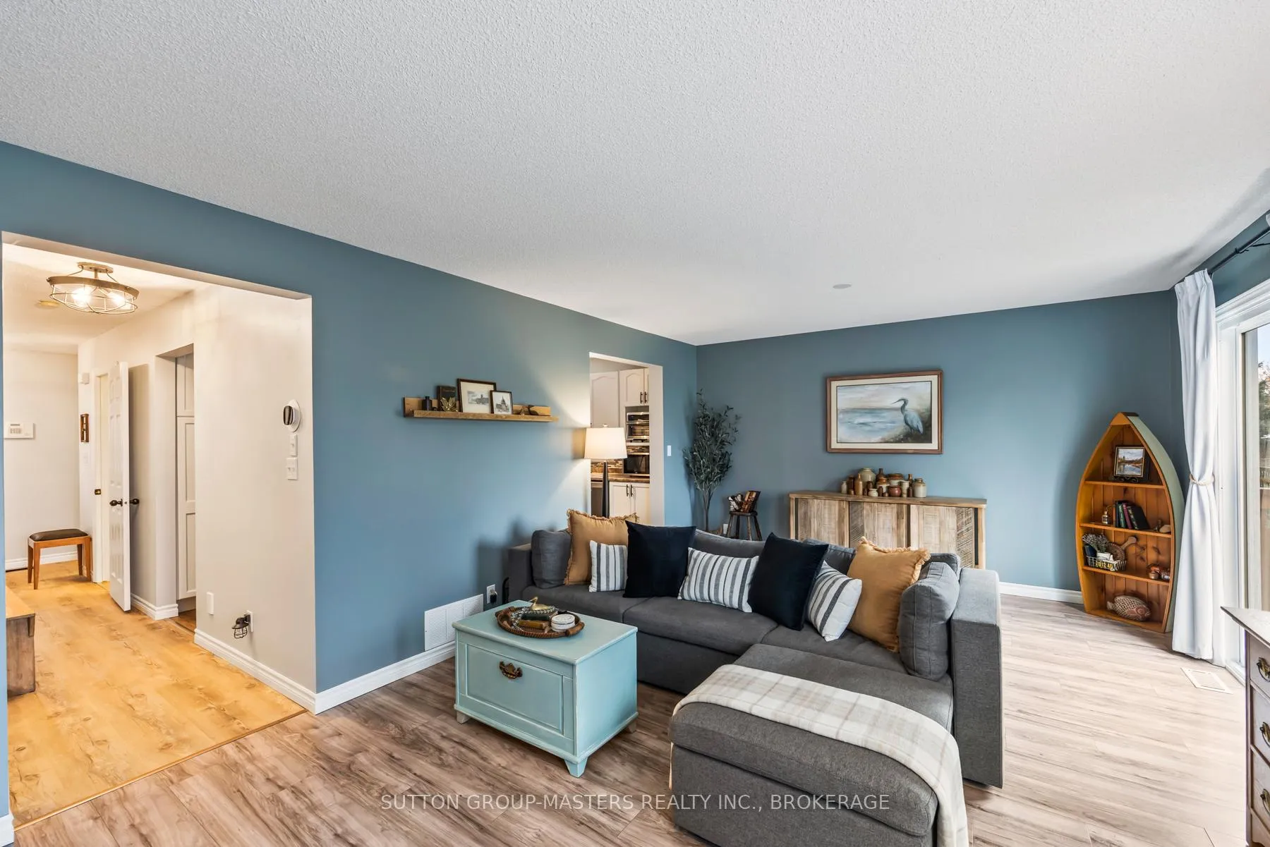 Photo 15 of 42 Clifford Street, Loyalist, Amherstview — HOMEH