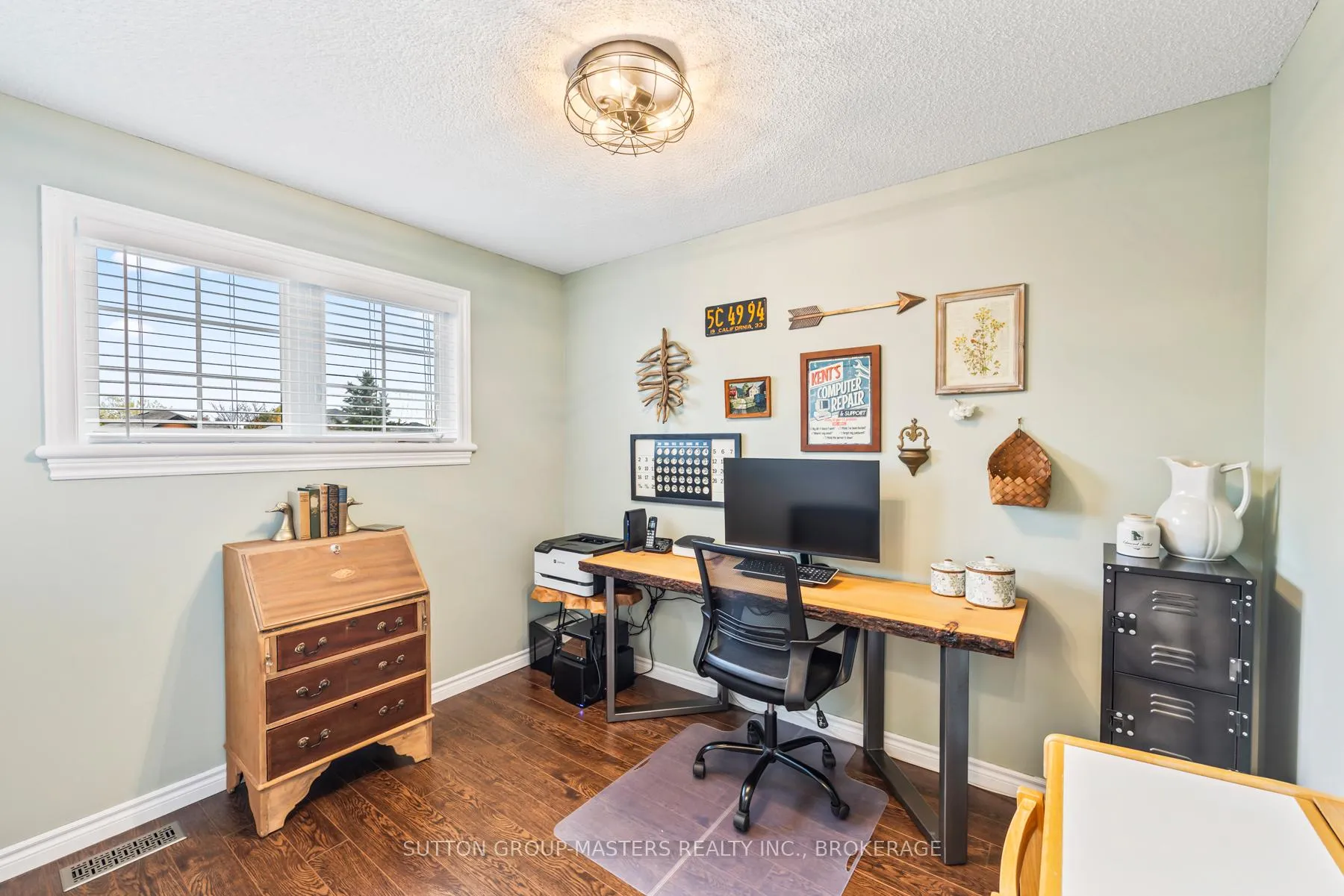 Photo 24 of 42 Clifford Street, Loyalist, Amherstview — HOMEH
