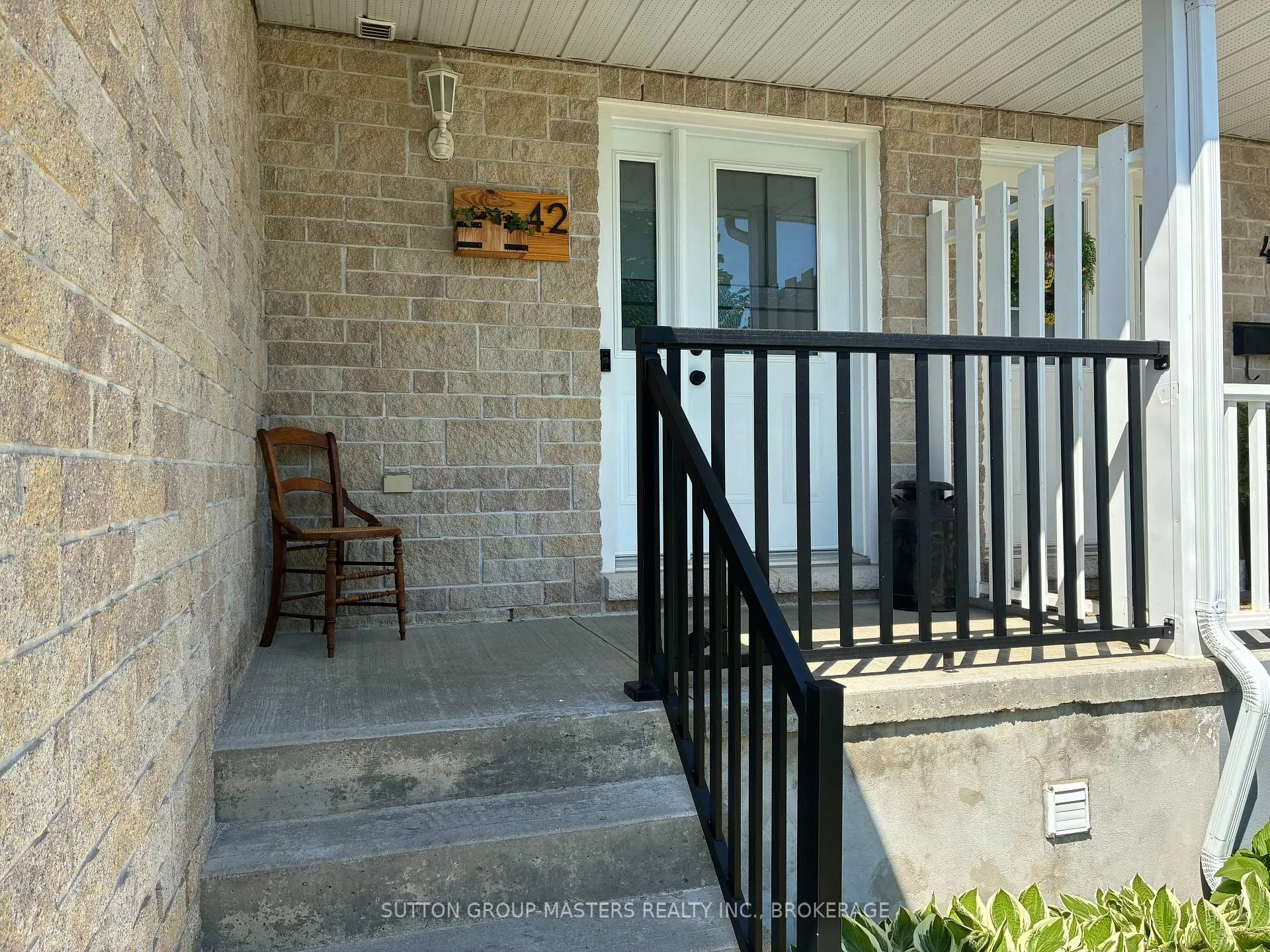 Photo 45 of 42 Clifford Street, Loyalist, Amherstview — HOMEH