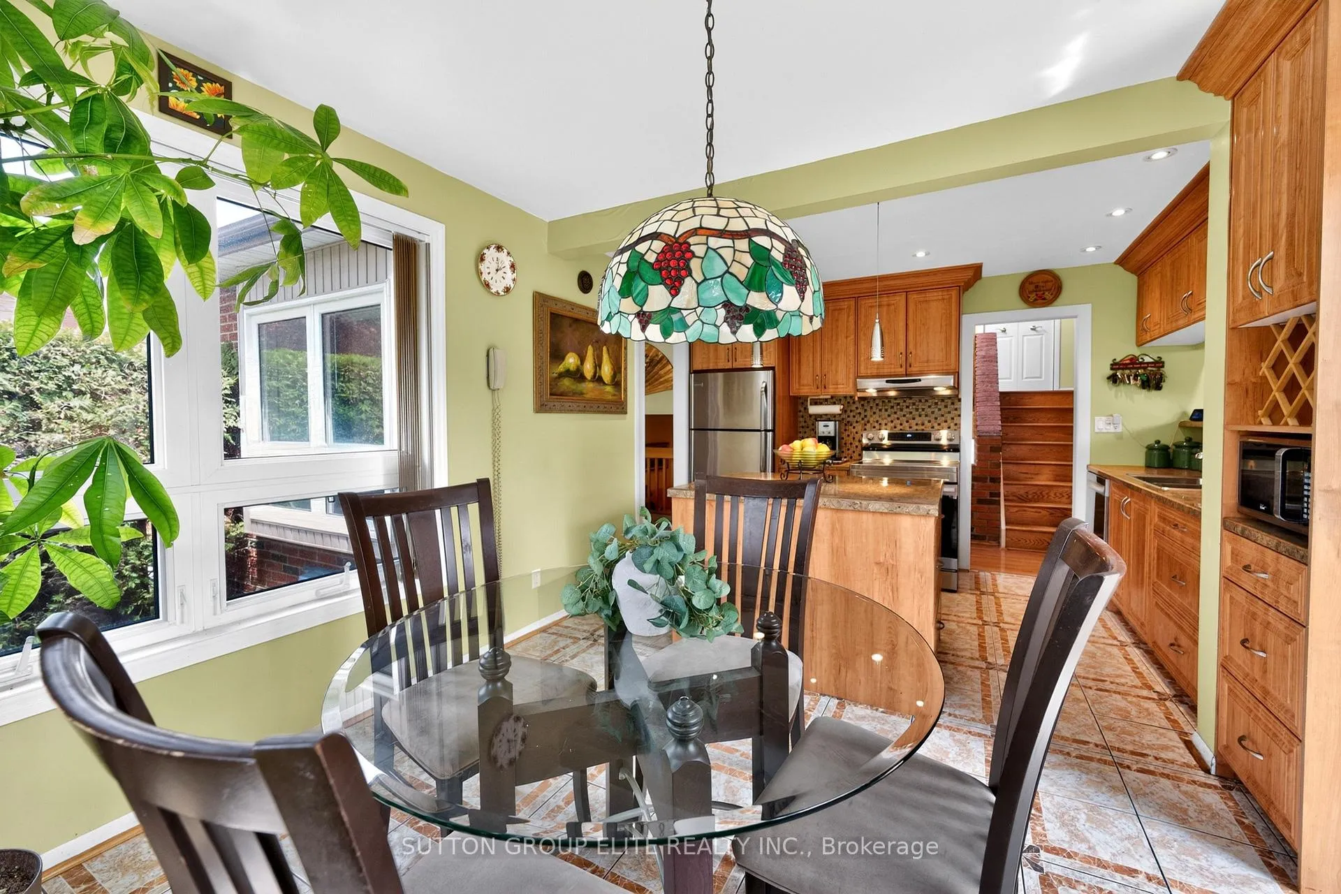 Photo 17 of 1986 Spruce Hill Road, Pickering, Dunbarton — HOMEH