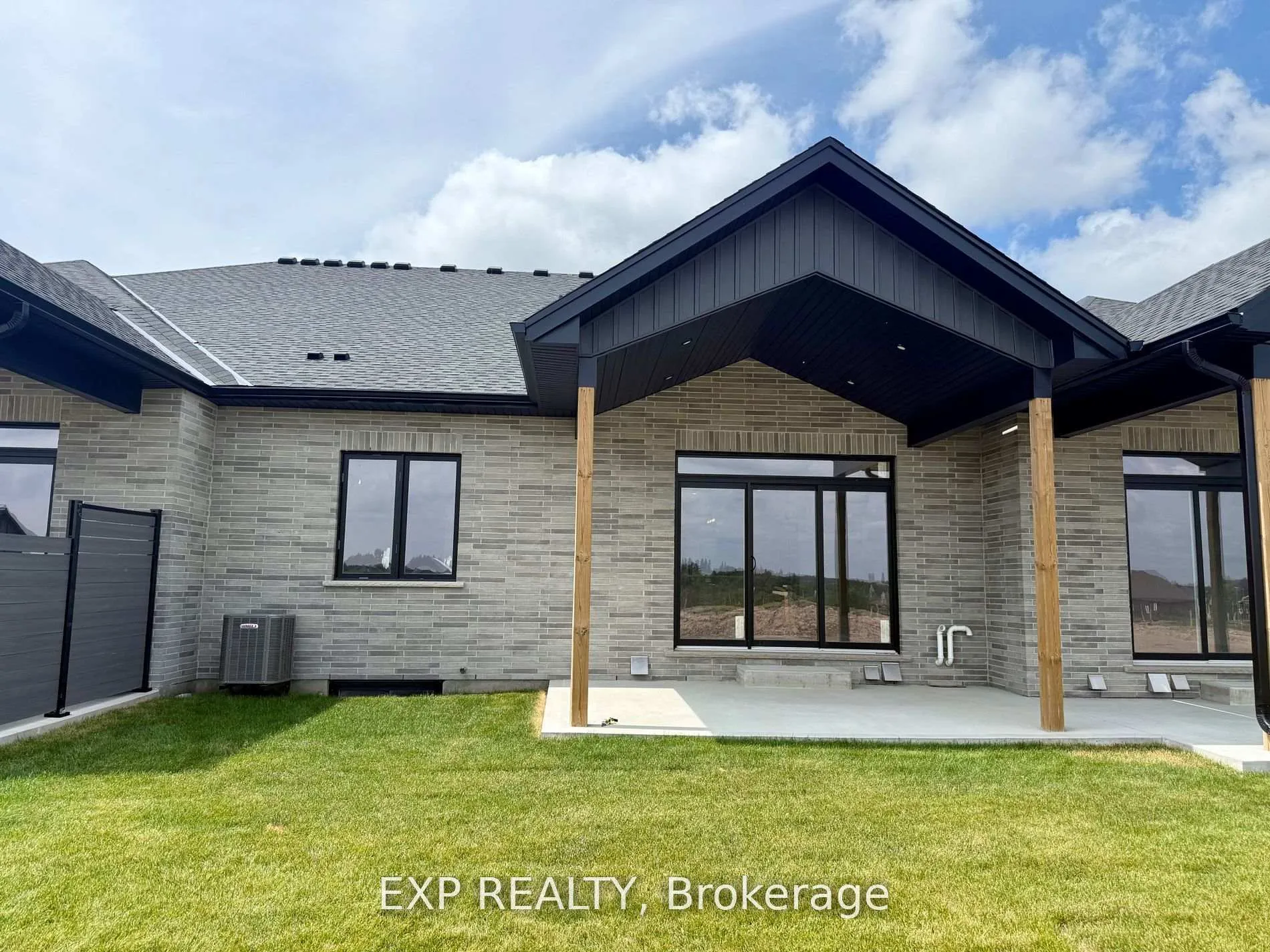 Photo 8 of 97 Bedell Drive, Mapleton, Rural Mapleton — HOMEH