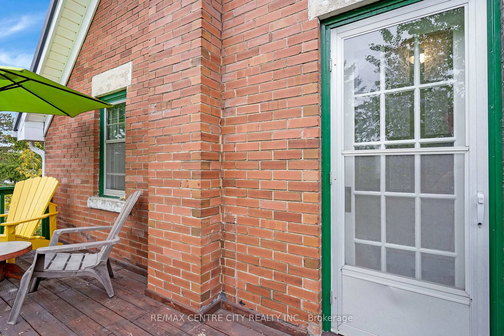 Photo 22 of 339 Greenfield Avenue, Kitchener — HOMEH