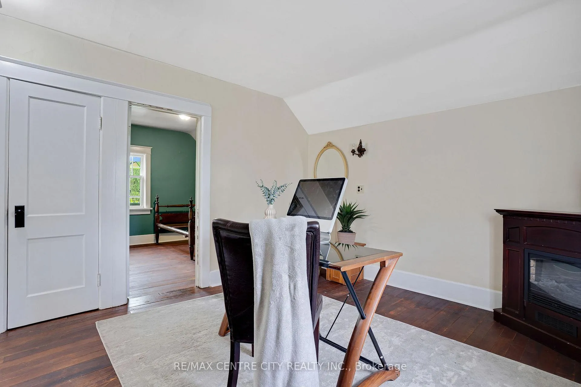 Photo 24 of 339 Greenfield Avenue, Kitchener — HOMEH
