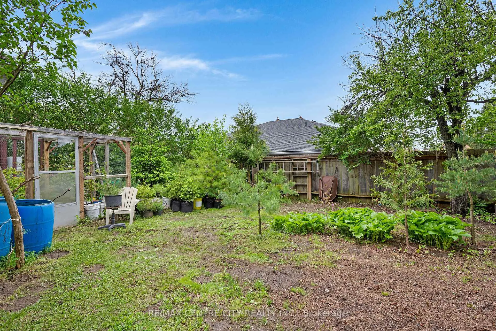Photo 35 of 339 Greenfield Avenue, Kitchener — HOMEH