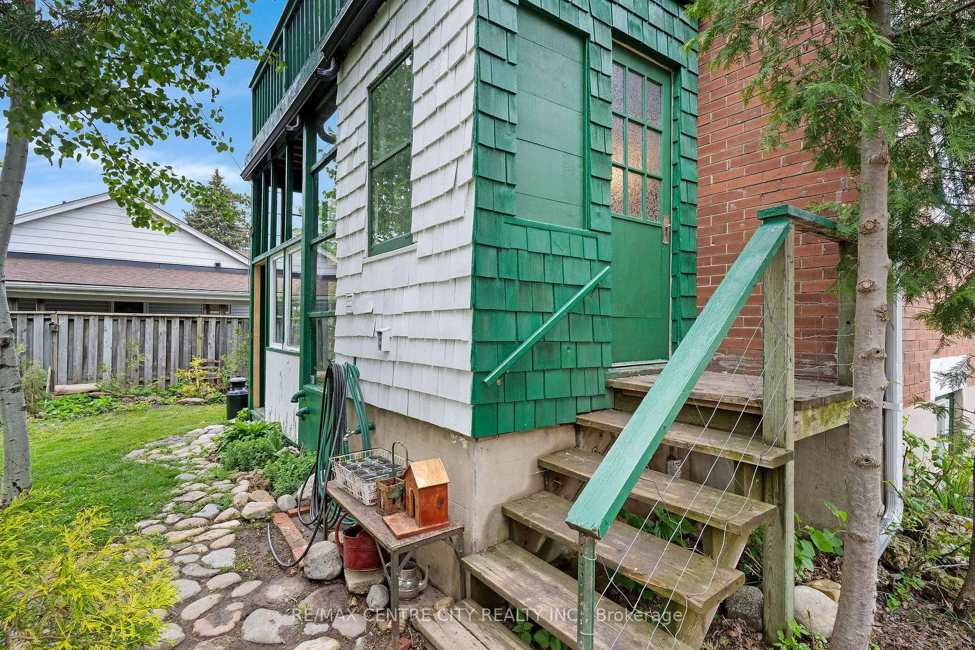 Photo 40 of 339 Greenfield Avenue, Kitchener — HOMEH