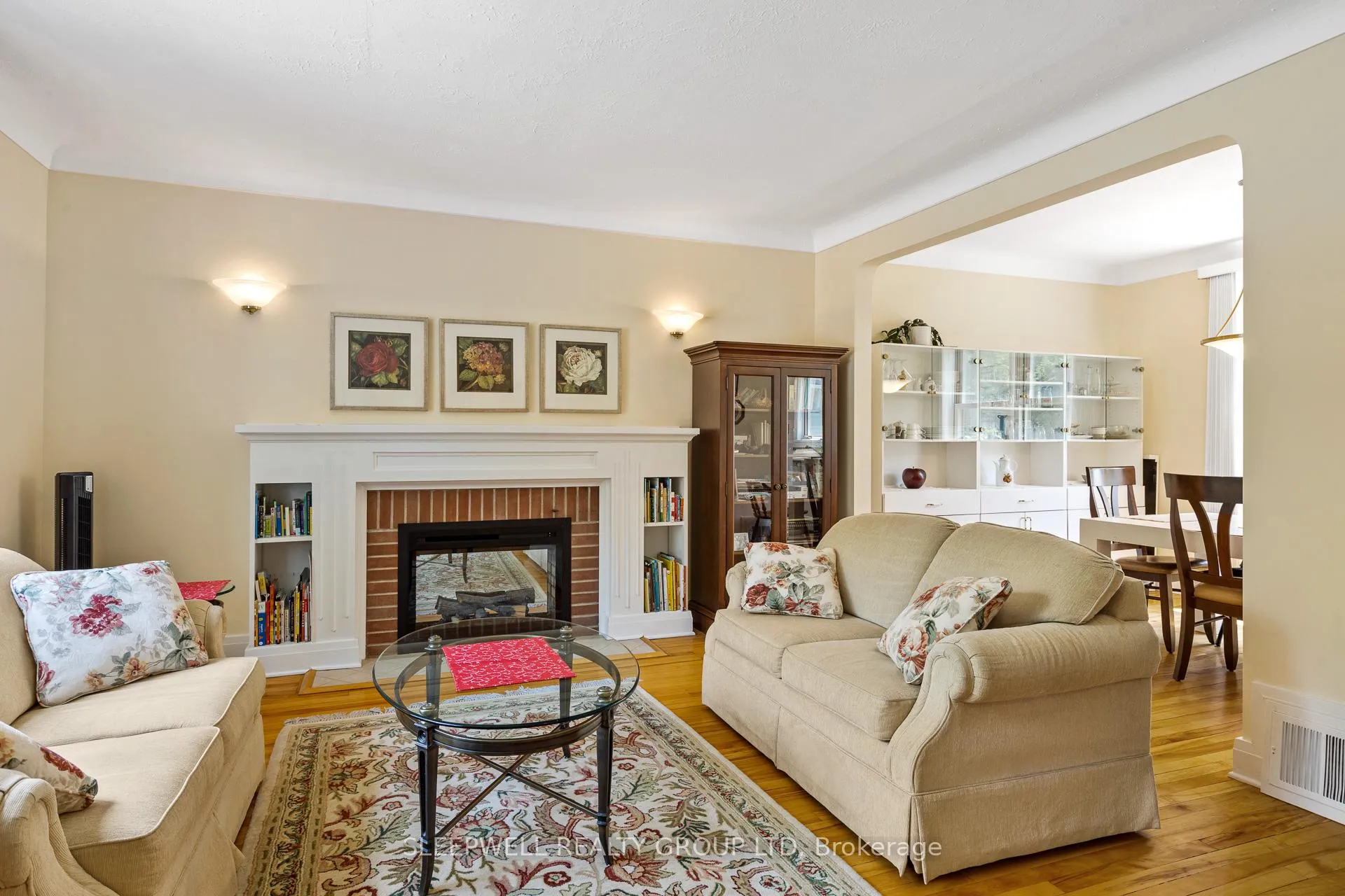 Photo 3 of 30 Belgrave Road, Ottawa, Ottawa East — HOMEH