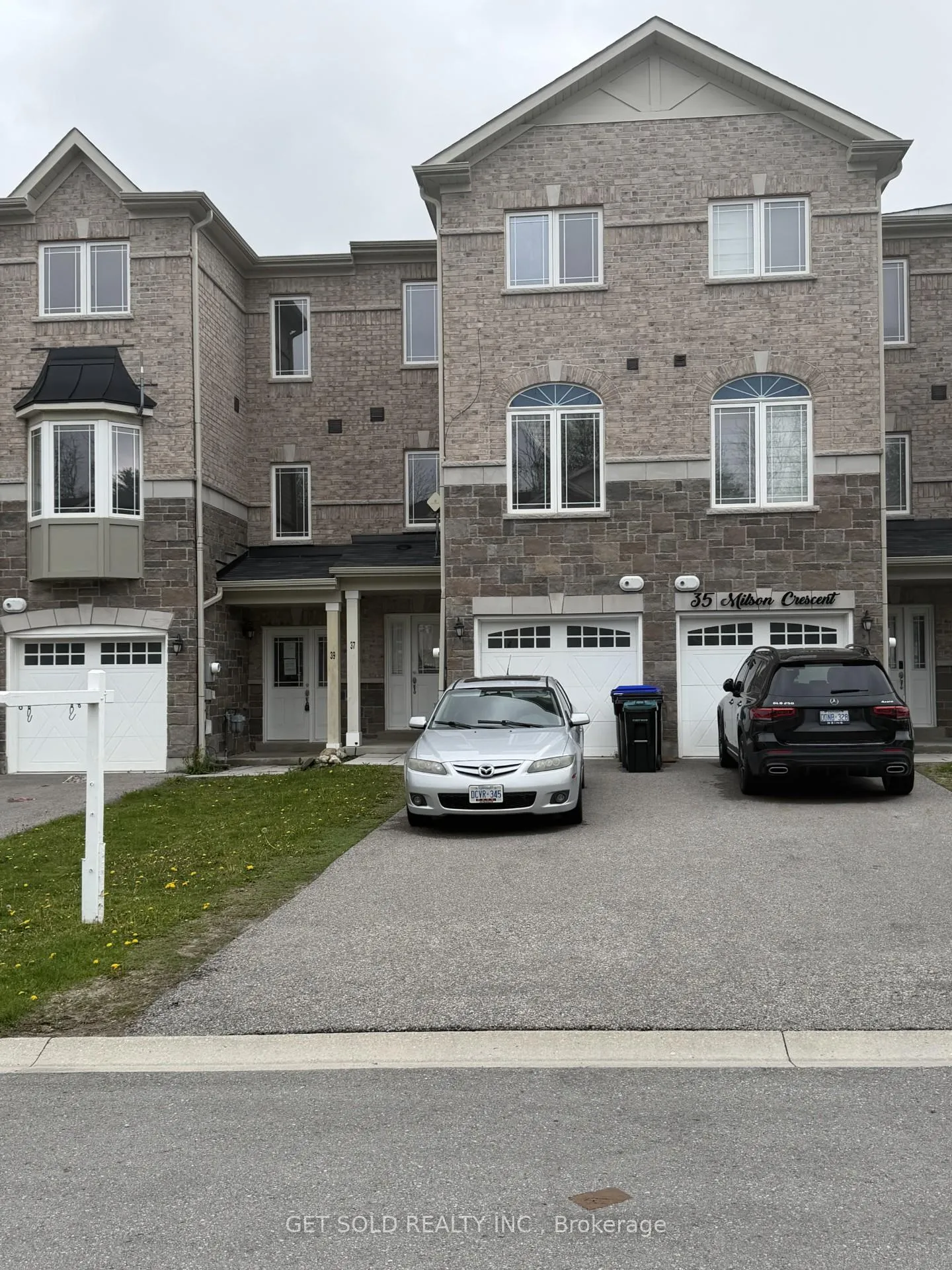 Photo 3 of 37 Milson Crescent, Essa, Angus — HOMEH