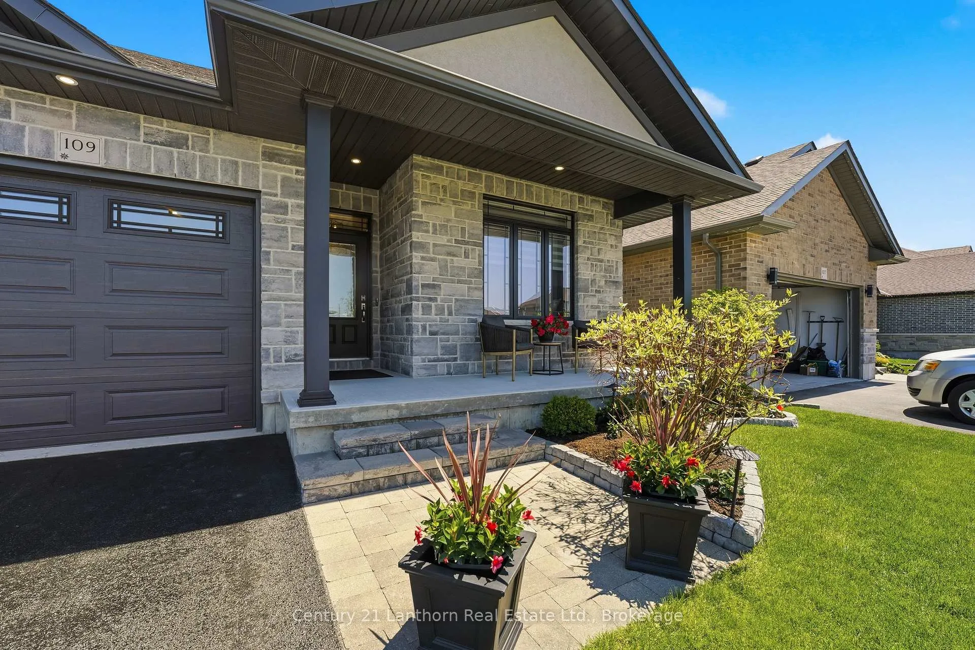 Photo 3 of 109 Hampton Ridge Drive, Belleville, Thurlow Ward — HOMEH